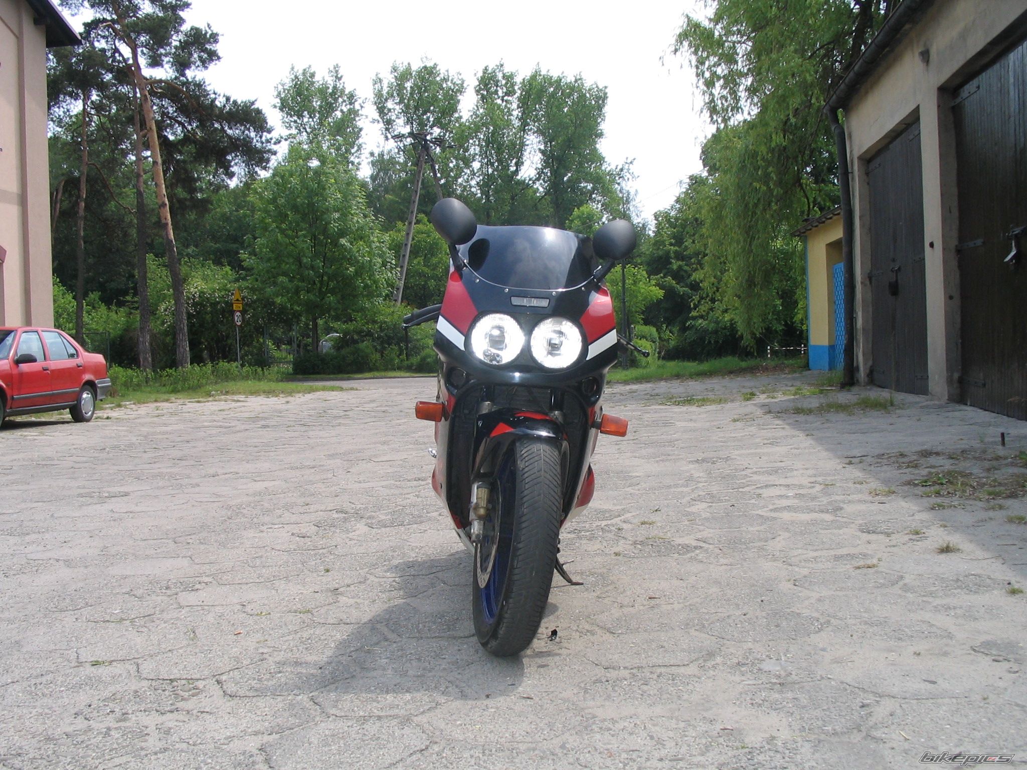 Photo 610856