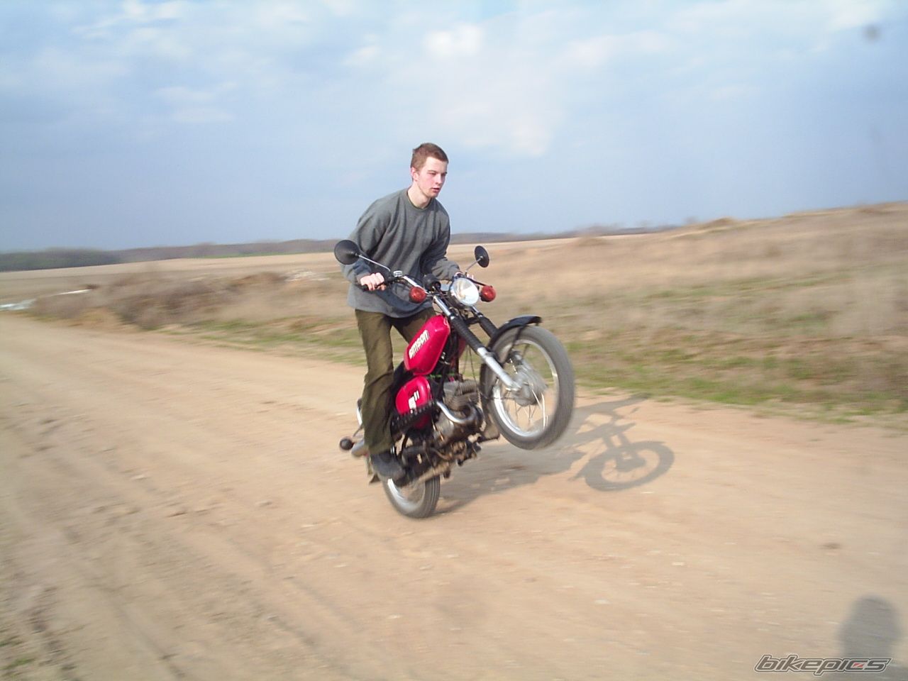 Bike Photo 611082