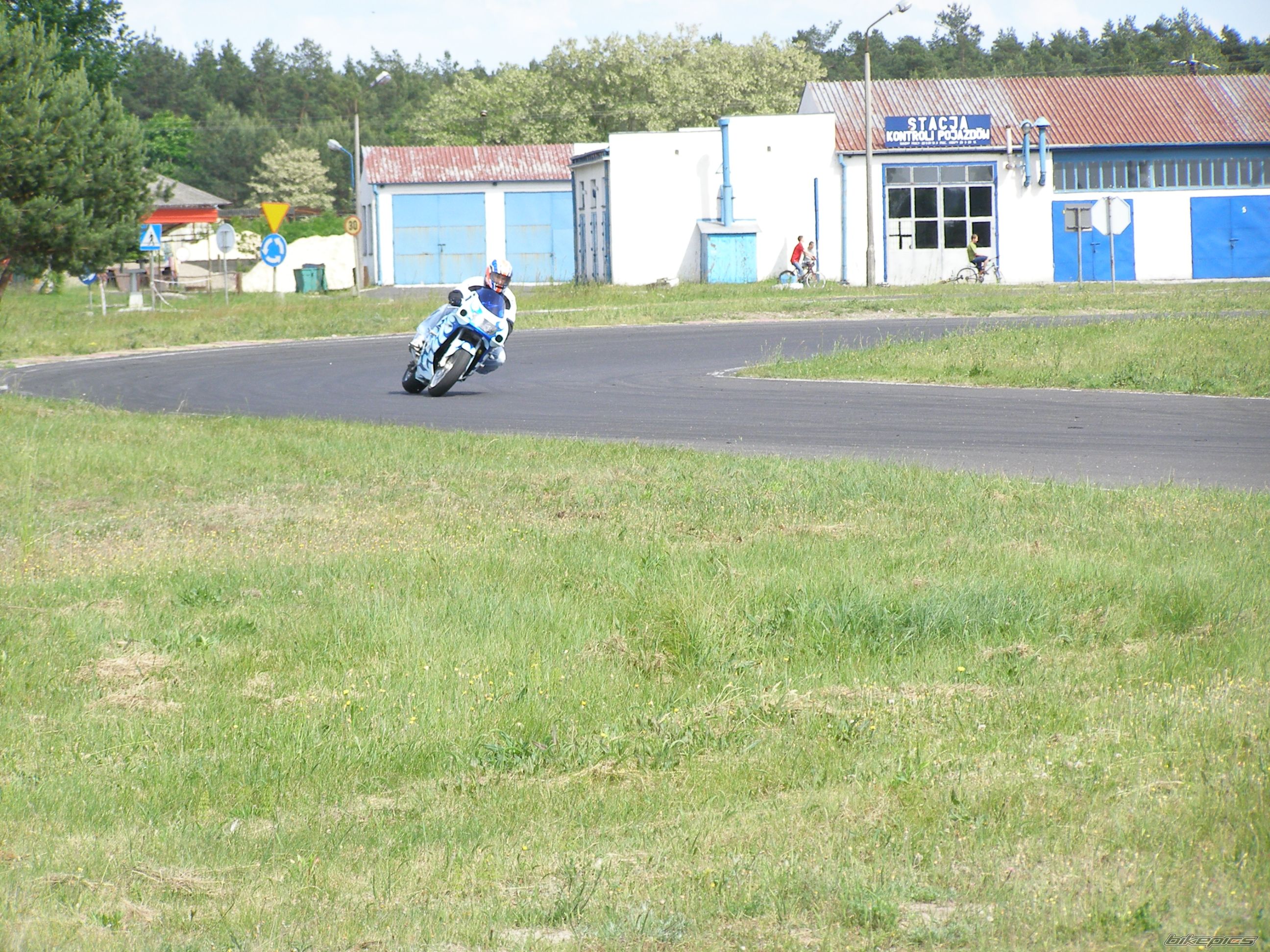 Bike Photo 613126