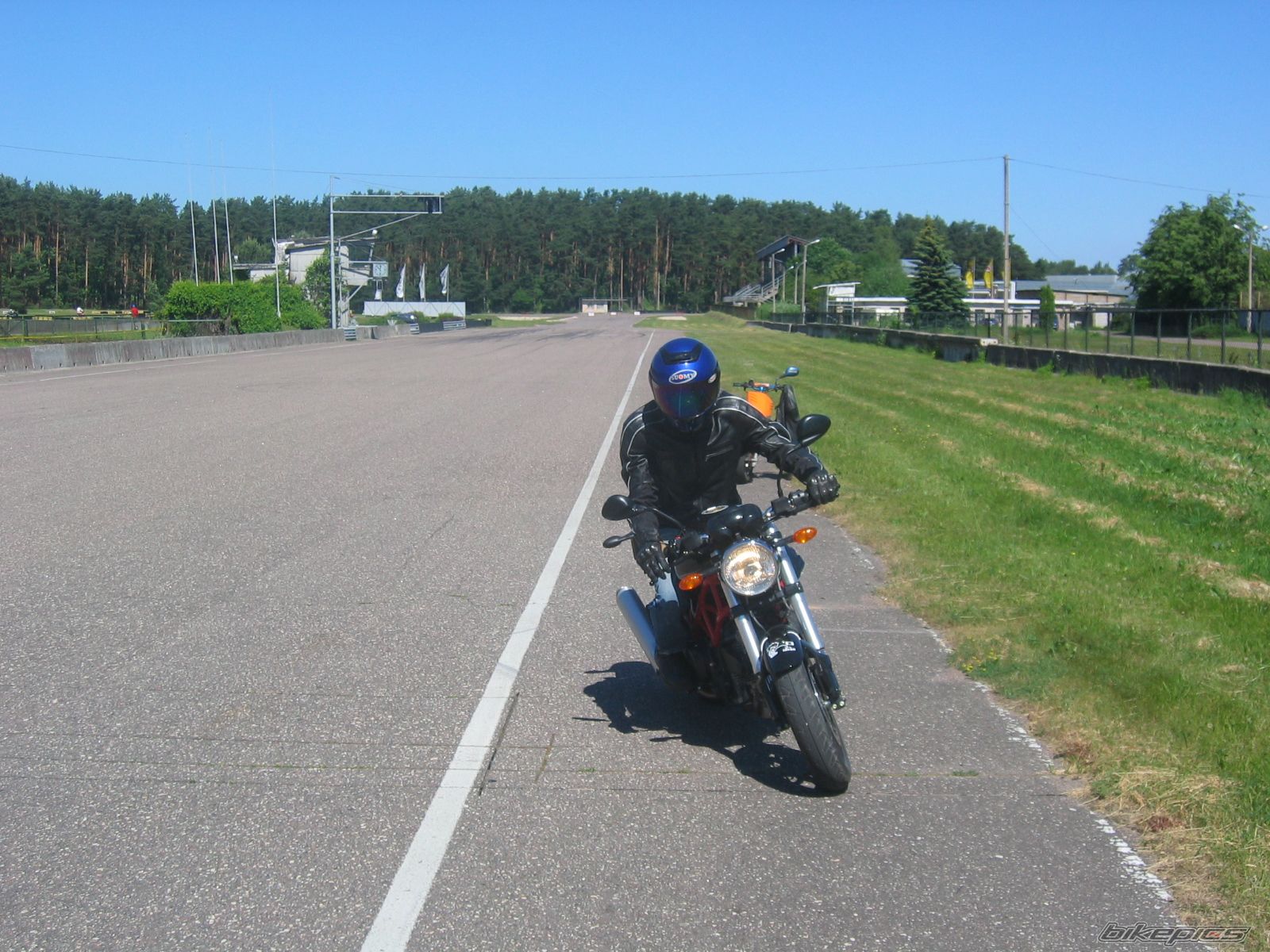 Bike Photo 613393
