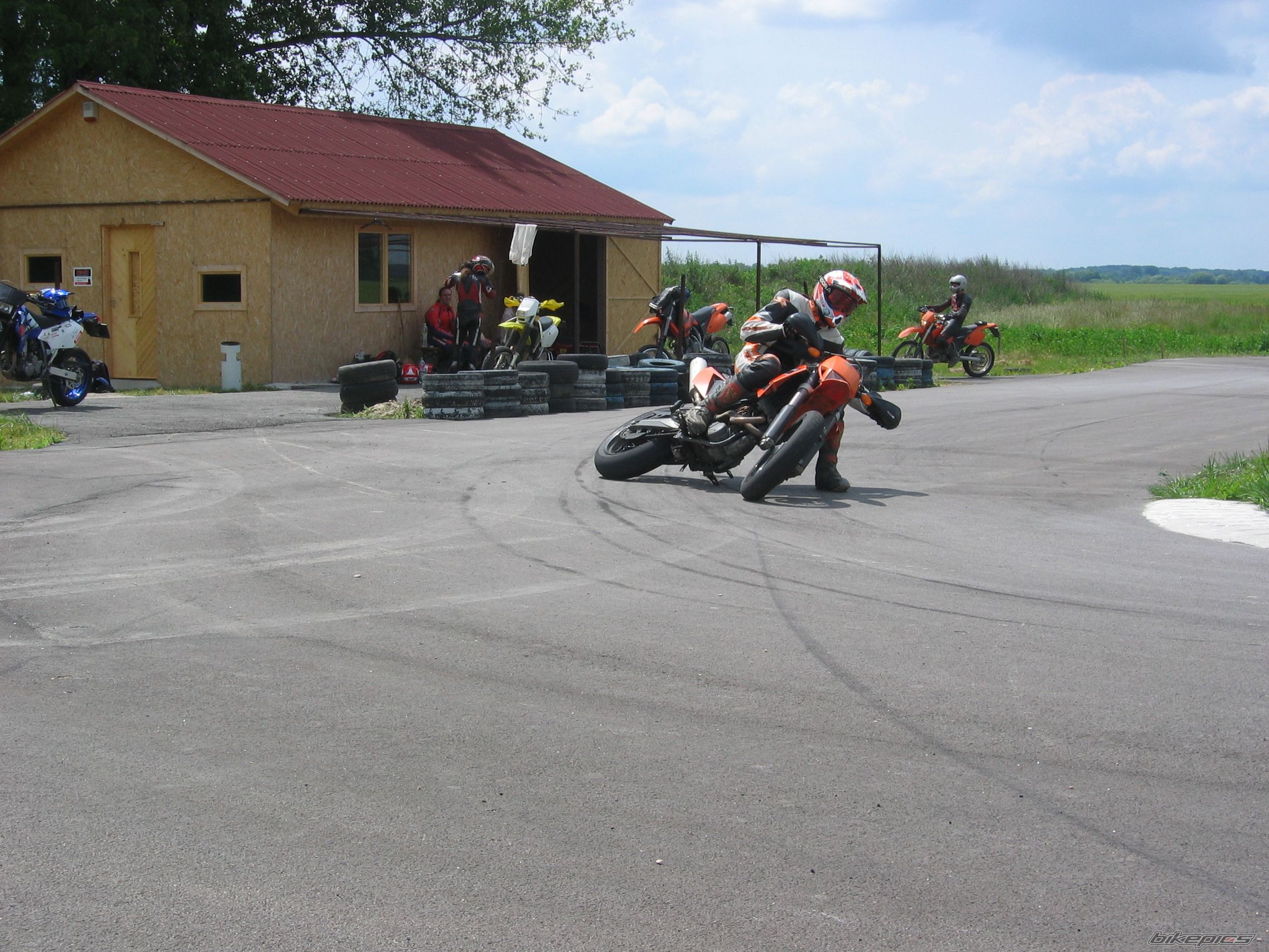 Bike Photo 613665