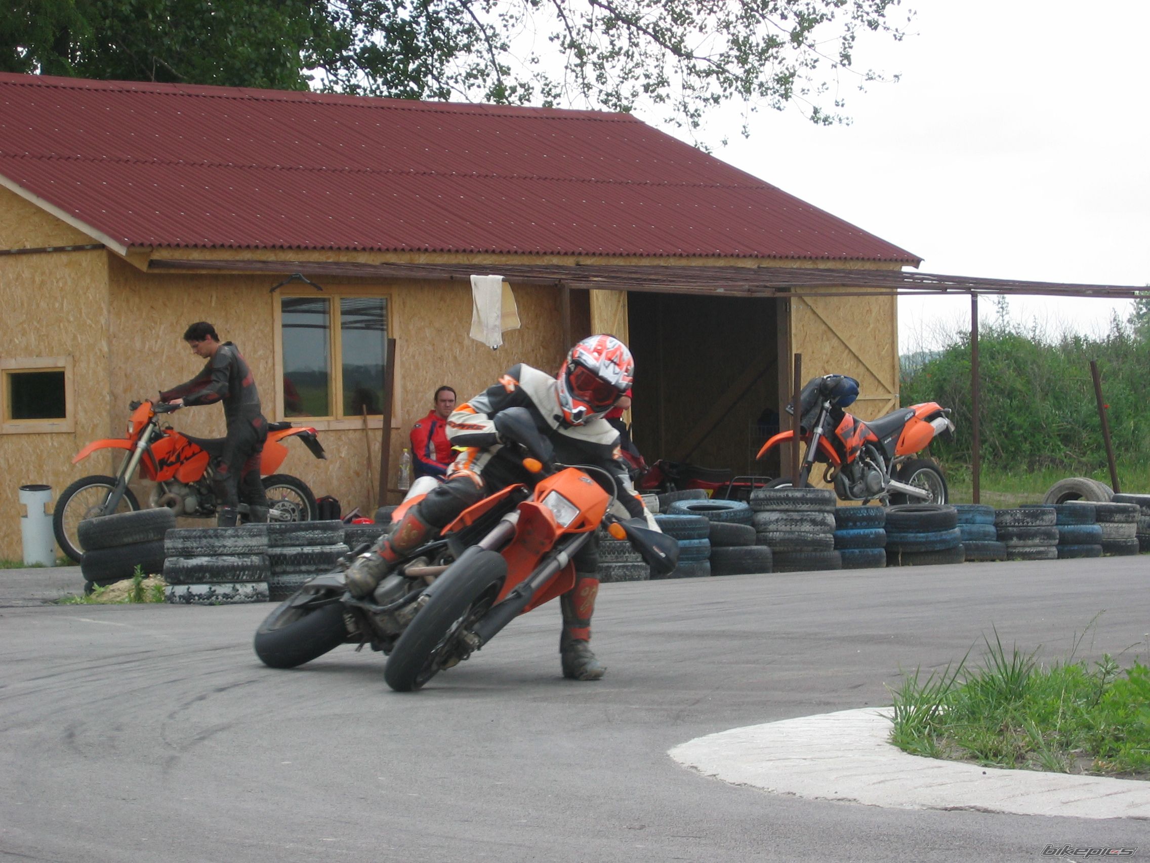 Bike Photo 613679