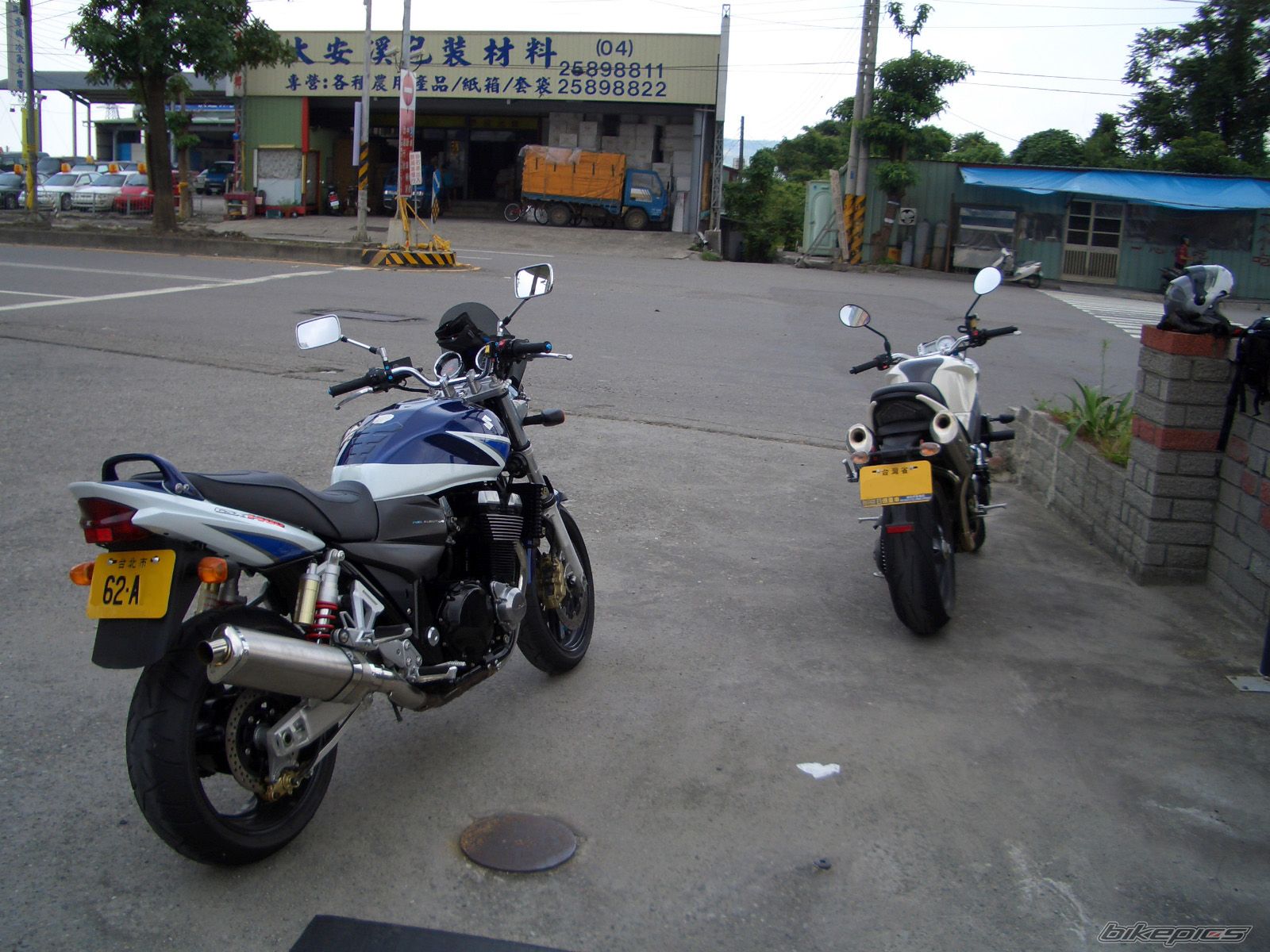 Photo 614330
