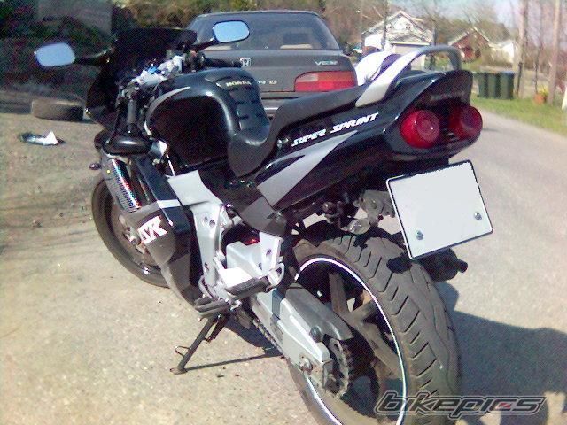 Photo 614425