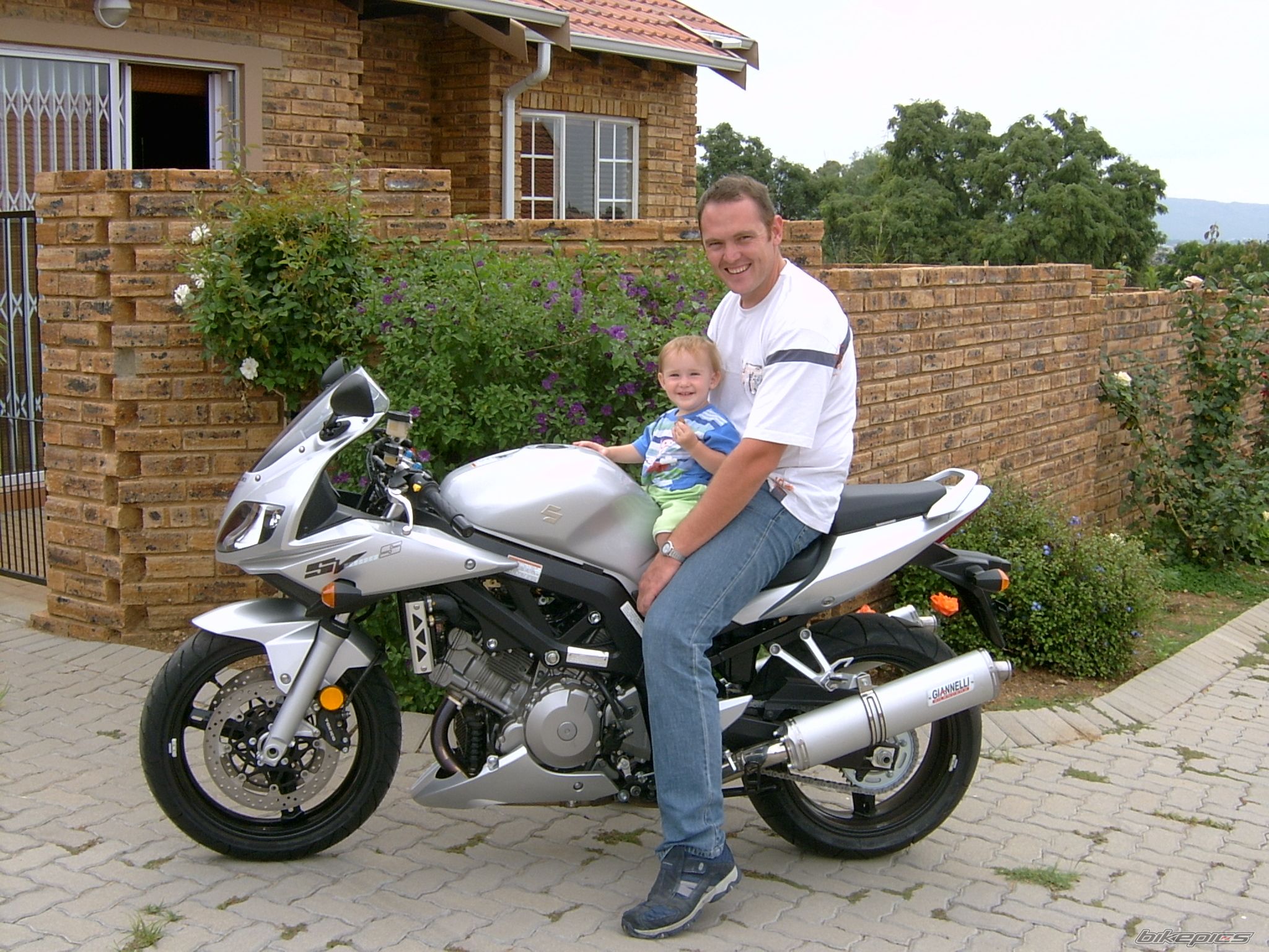 Bike Photo 615515