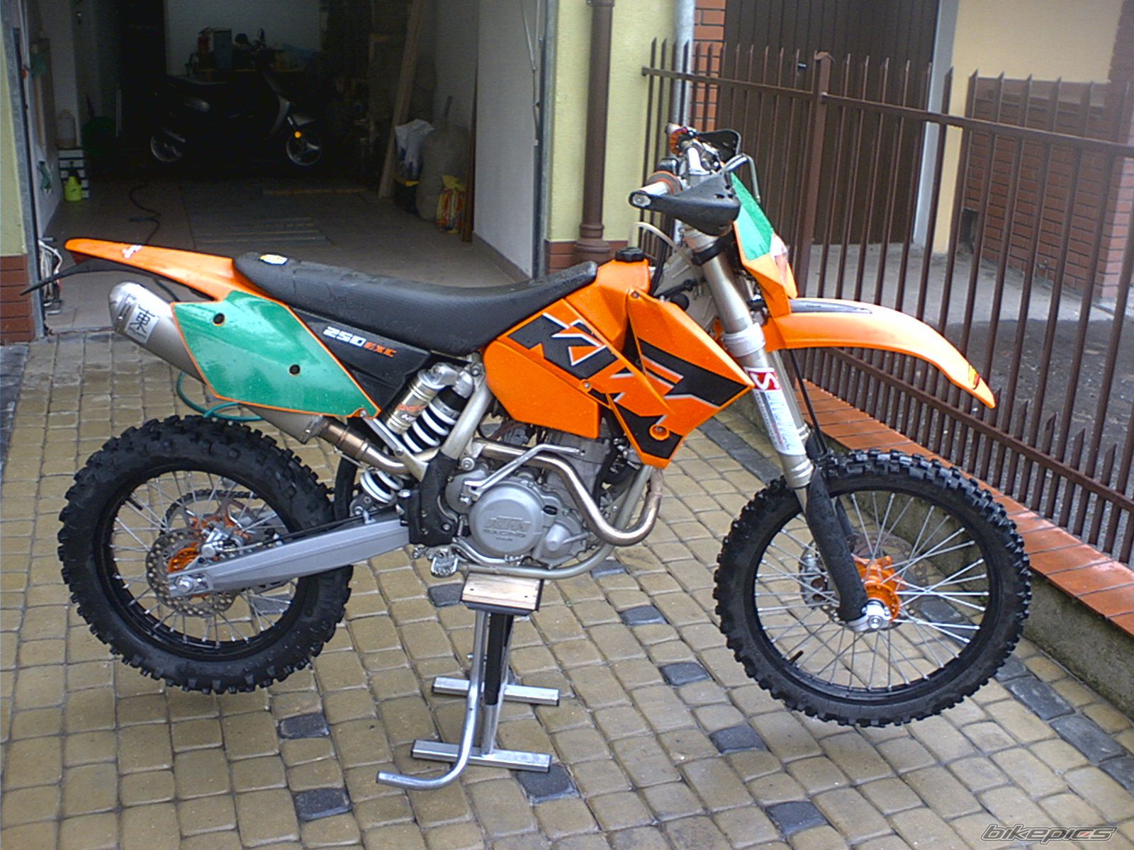 Bike Photo 619221