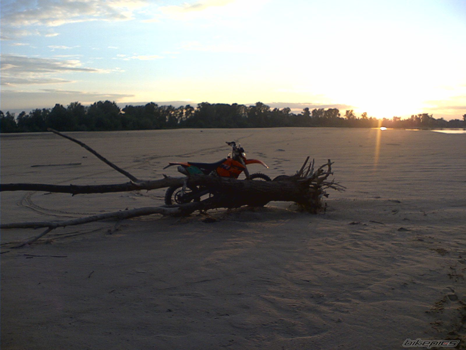 Bike Photo 619224