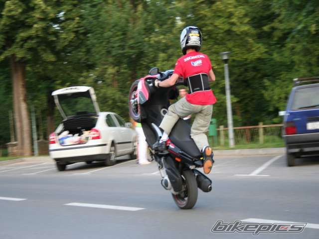 Photo 619661