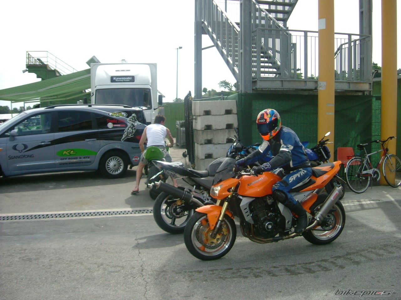 Photo 619879
