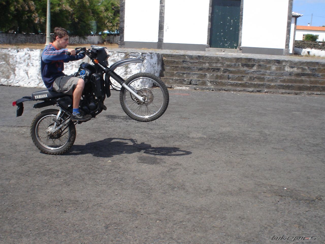 Photo 633879