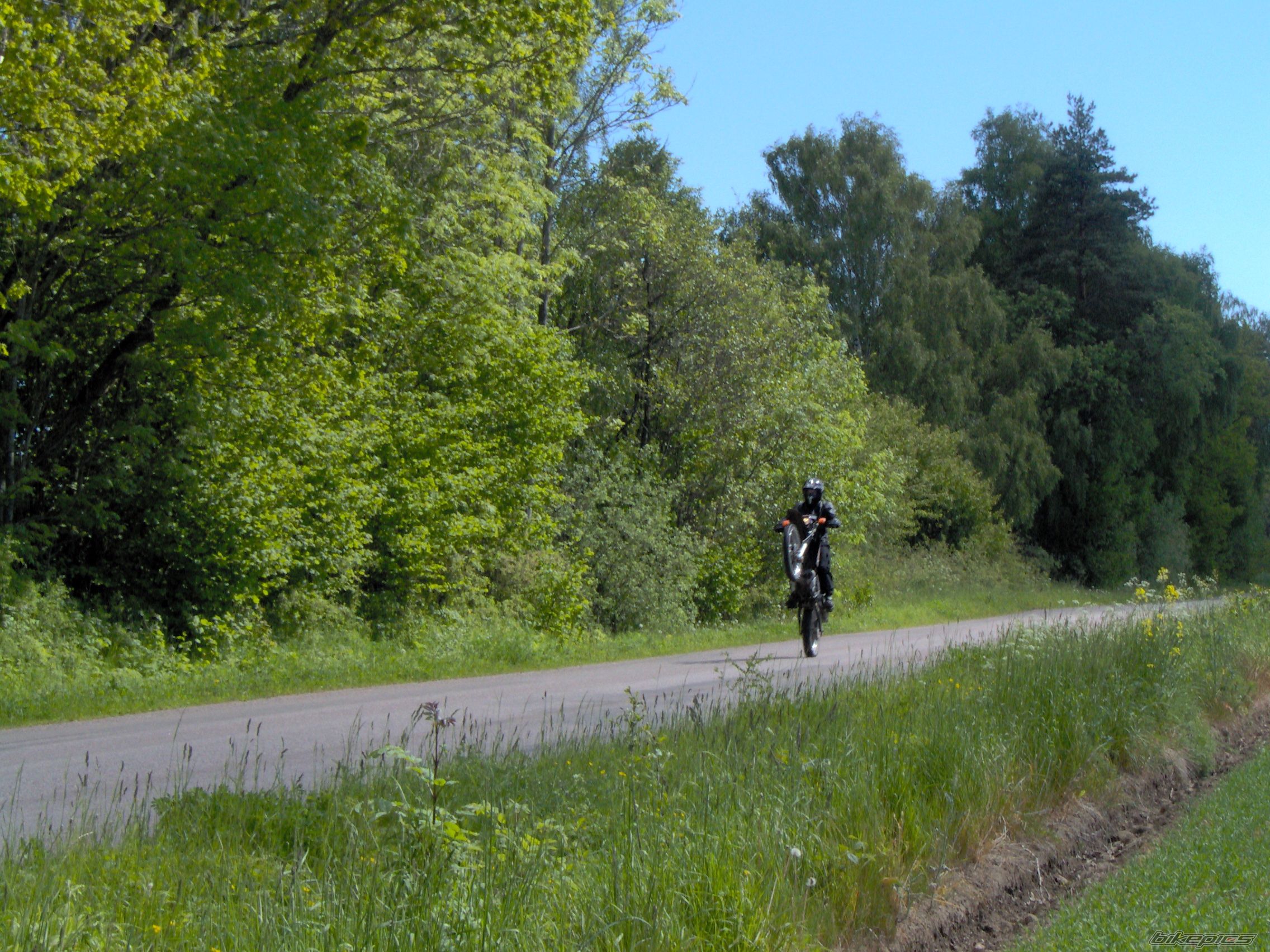 Bike Photo 634019