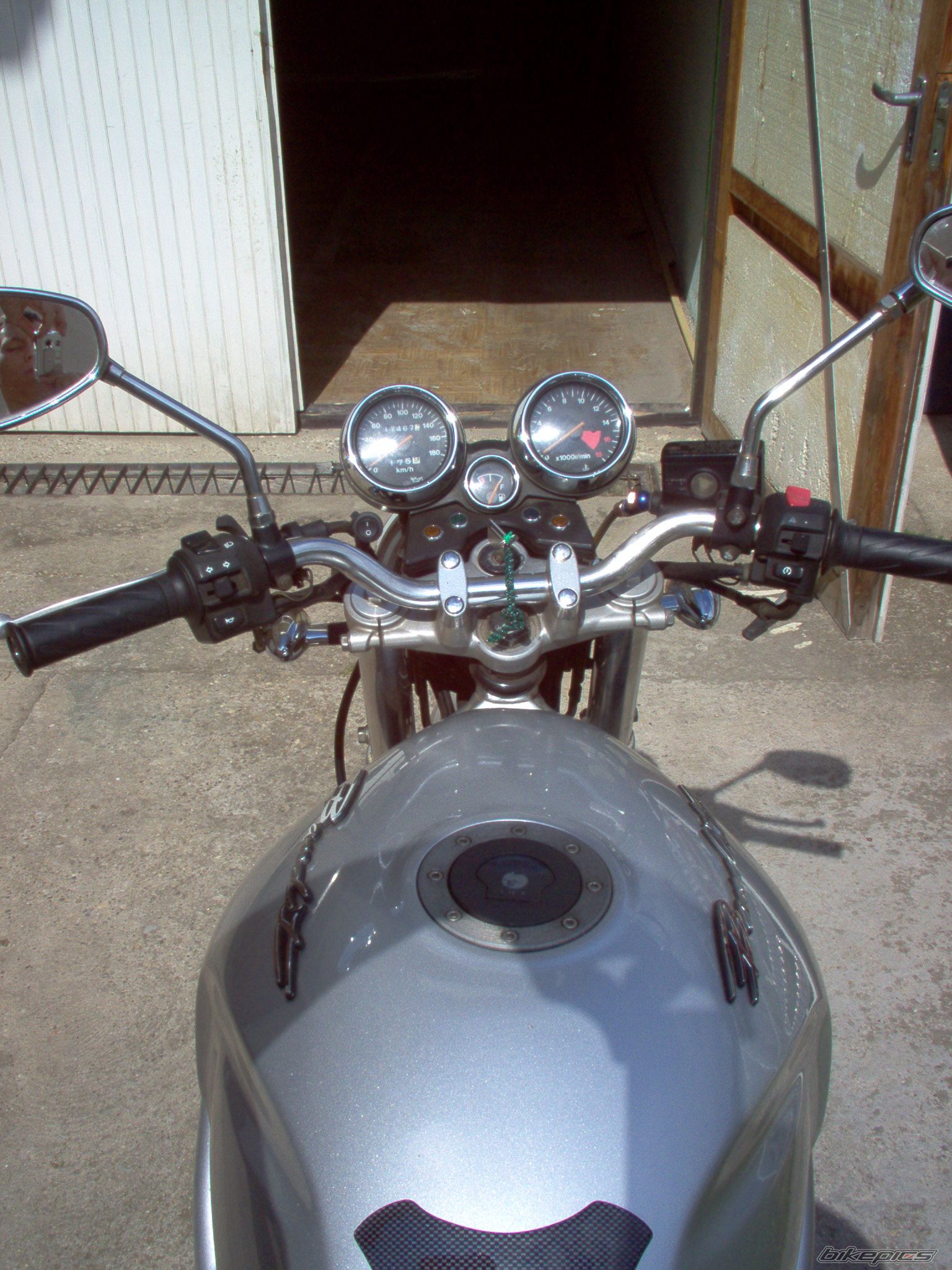 Photo 634389