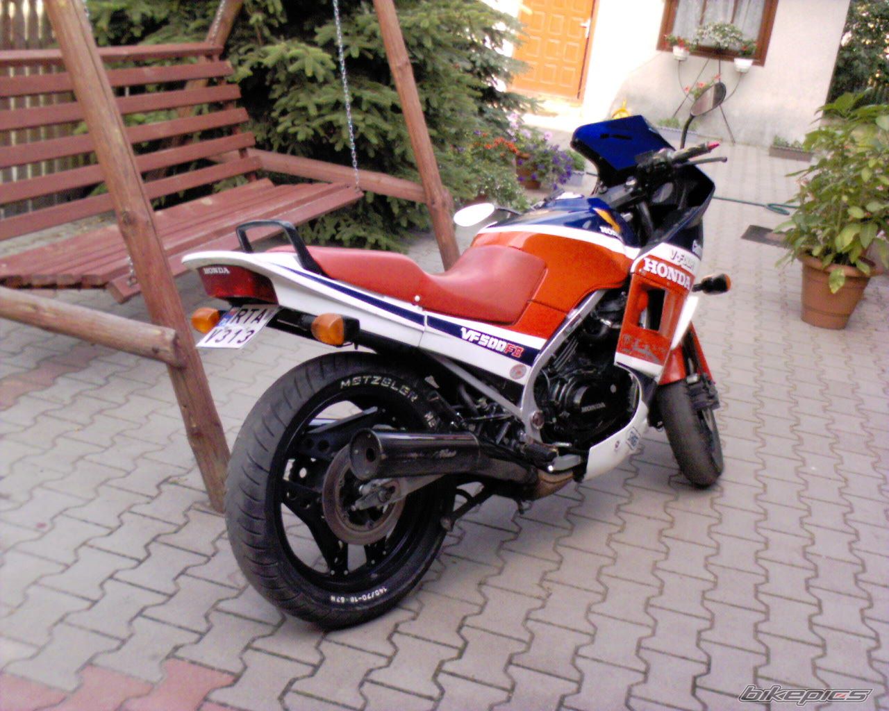 Photo 634699