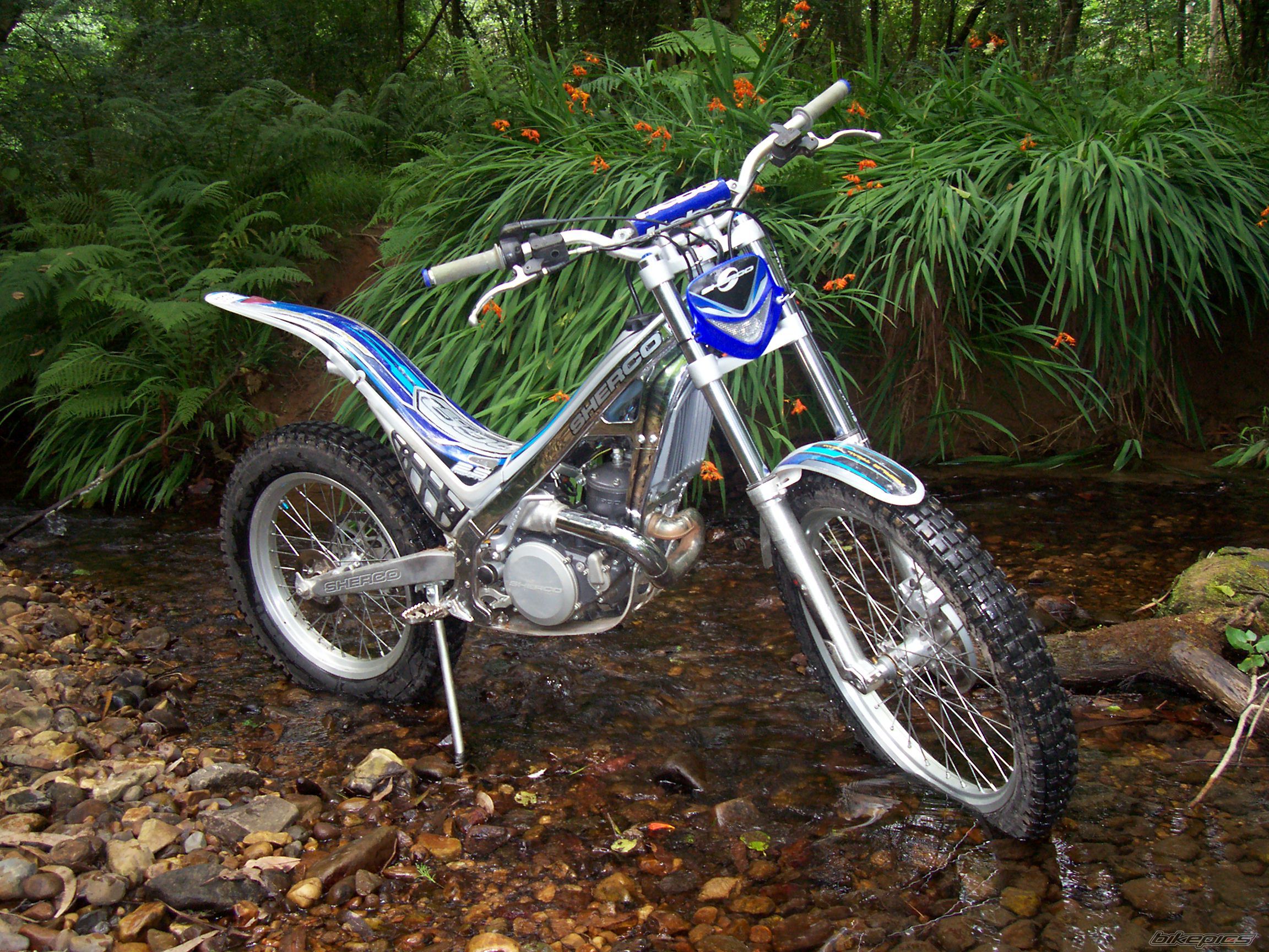 Bike Photo 635045