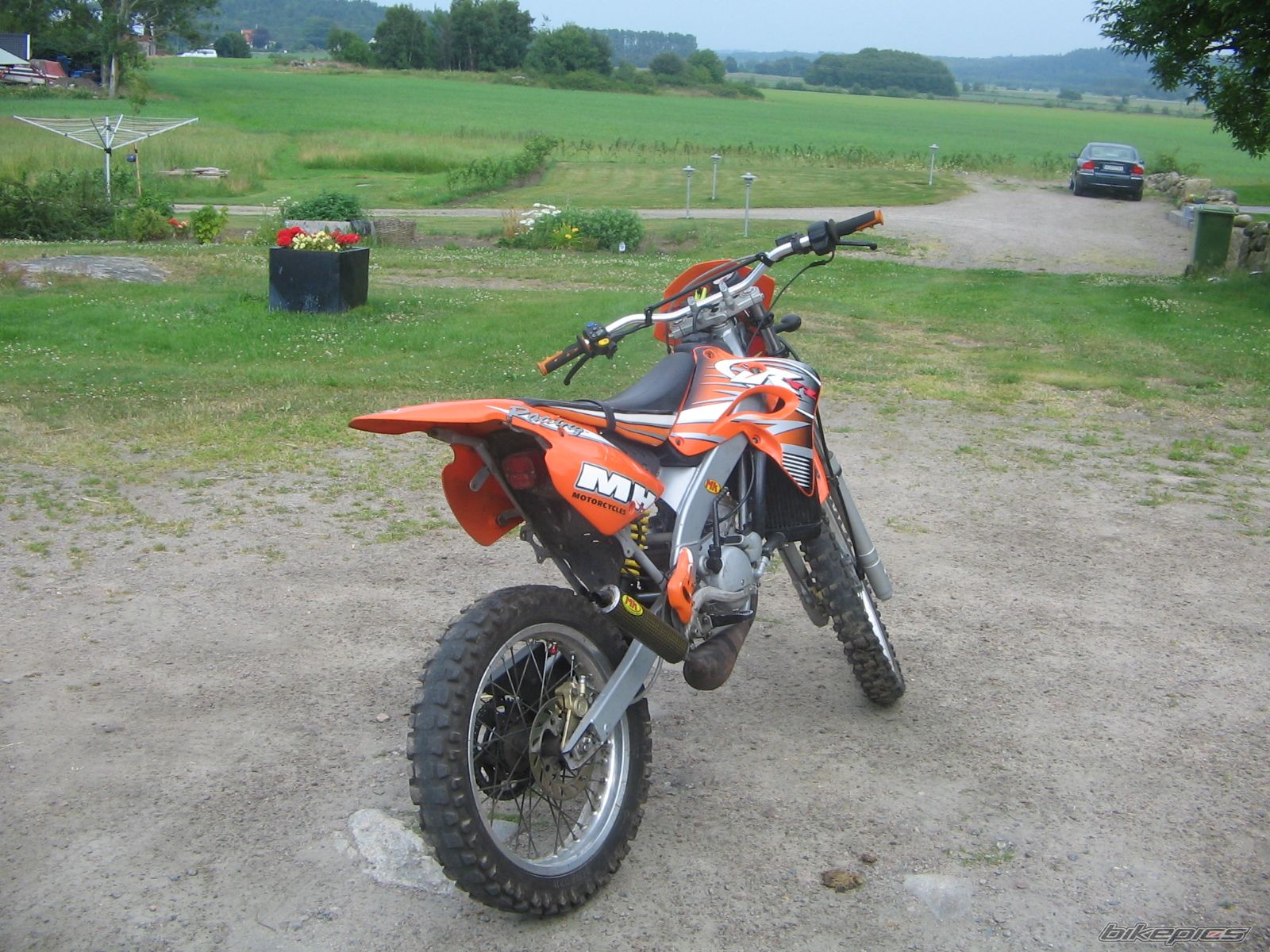 Photo 635616