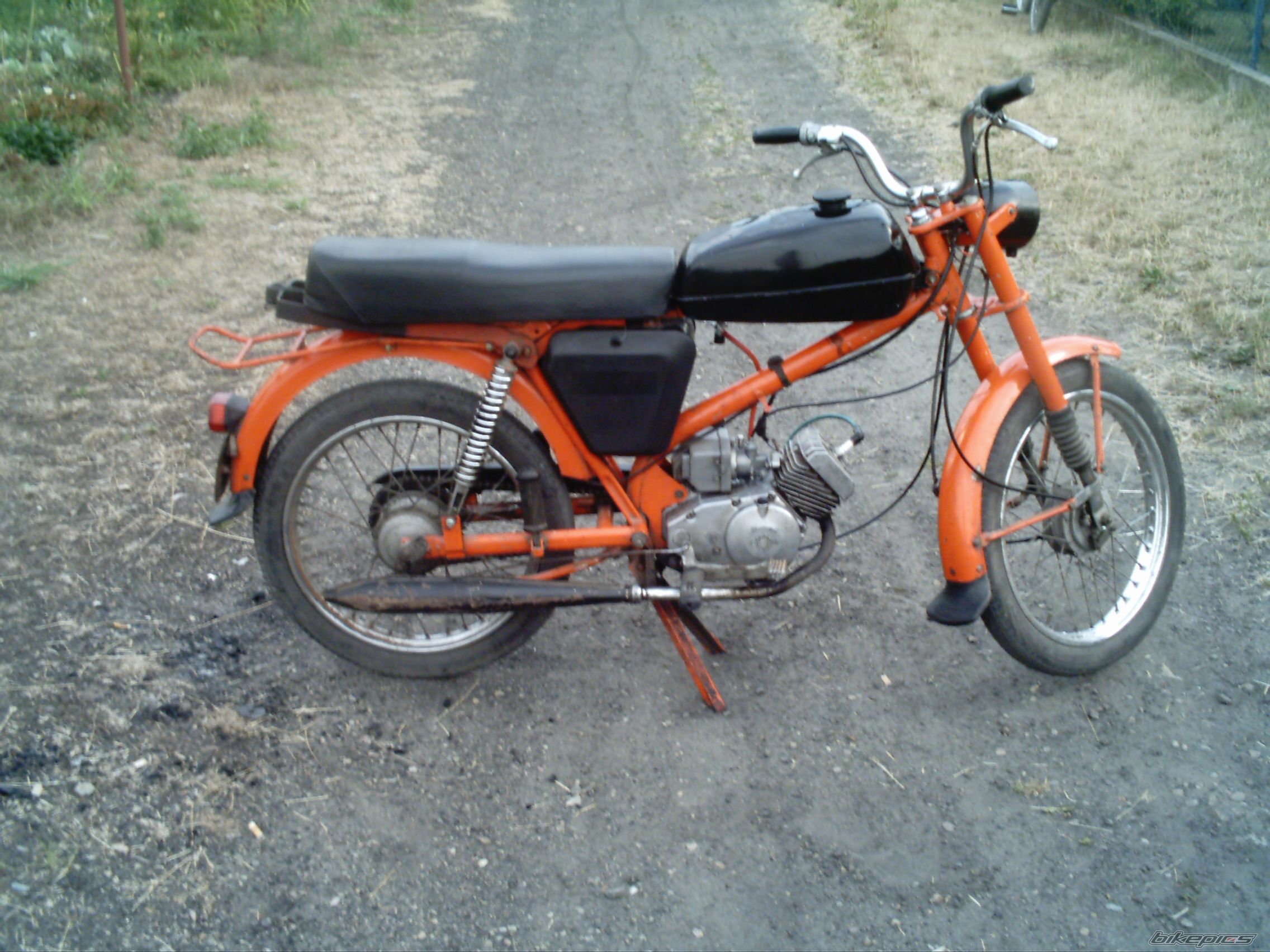 Photo 637894