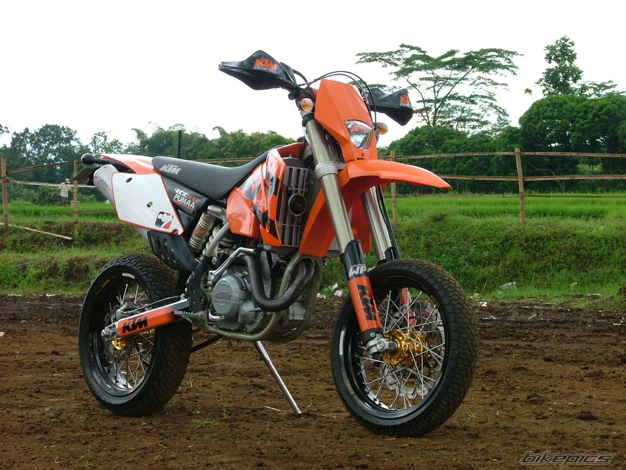 Bike Photo 639209