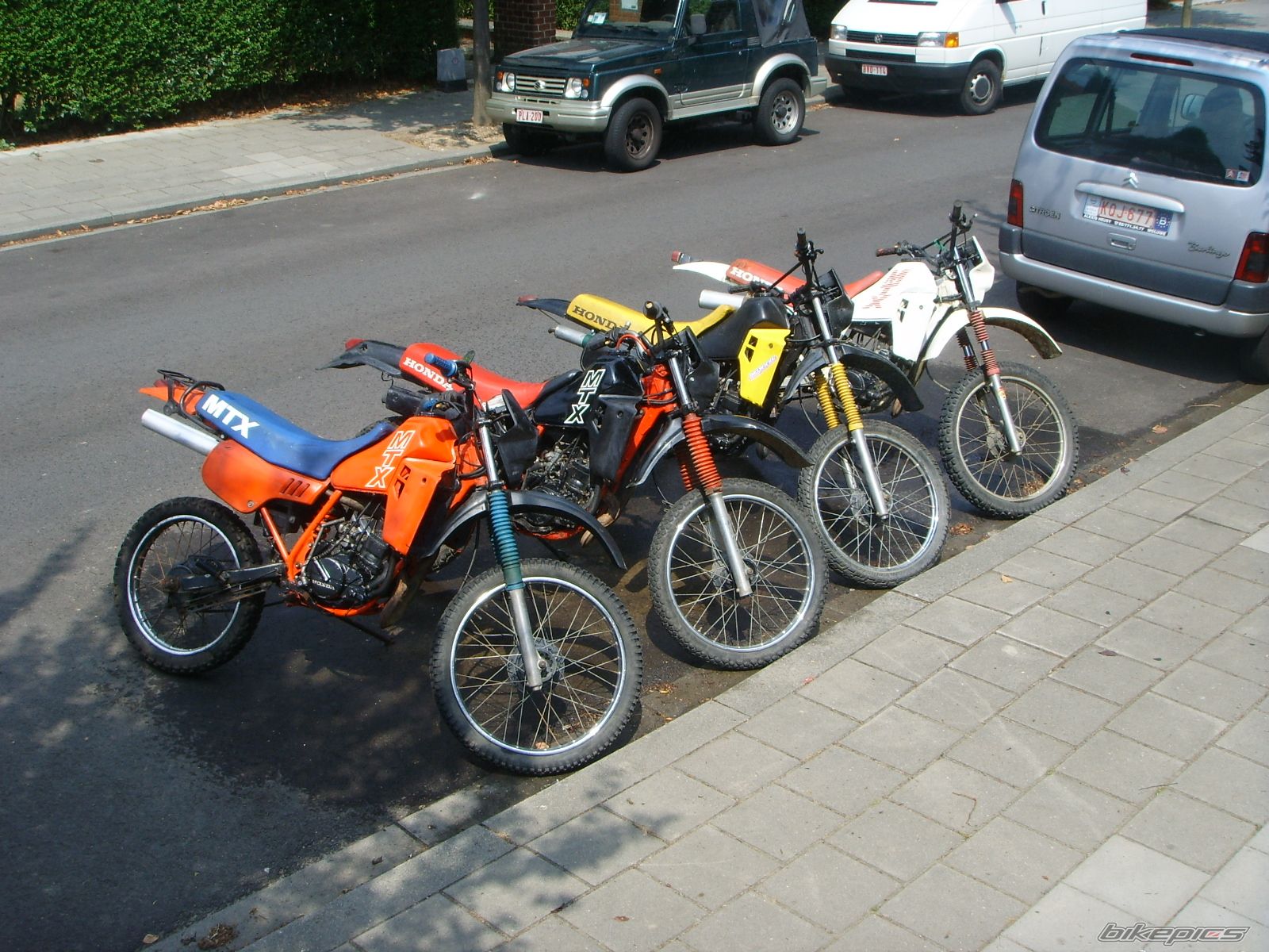 Photo 639777