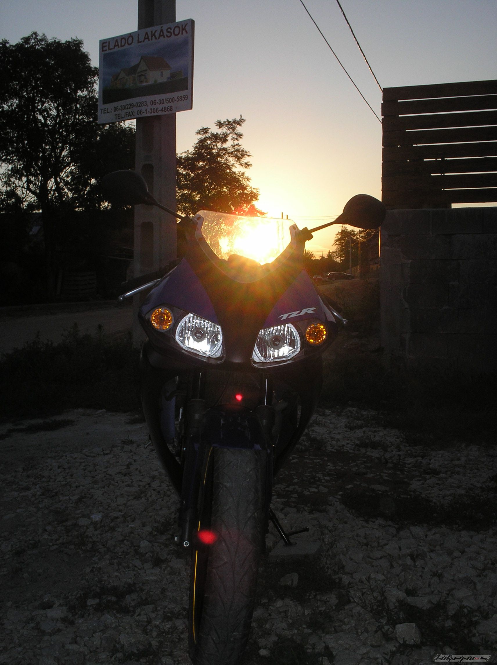 Photo 642195