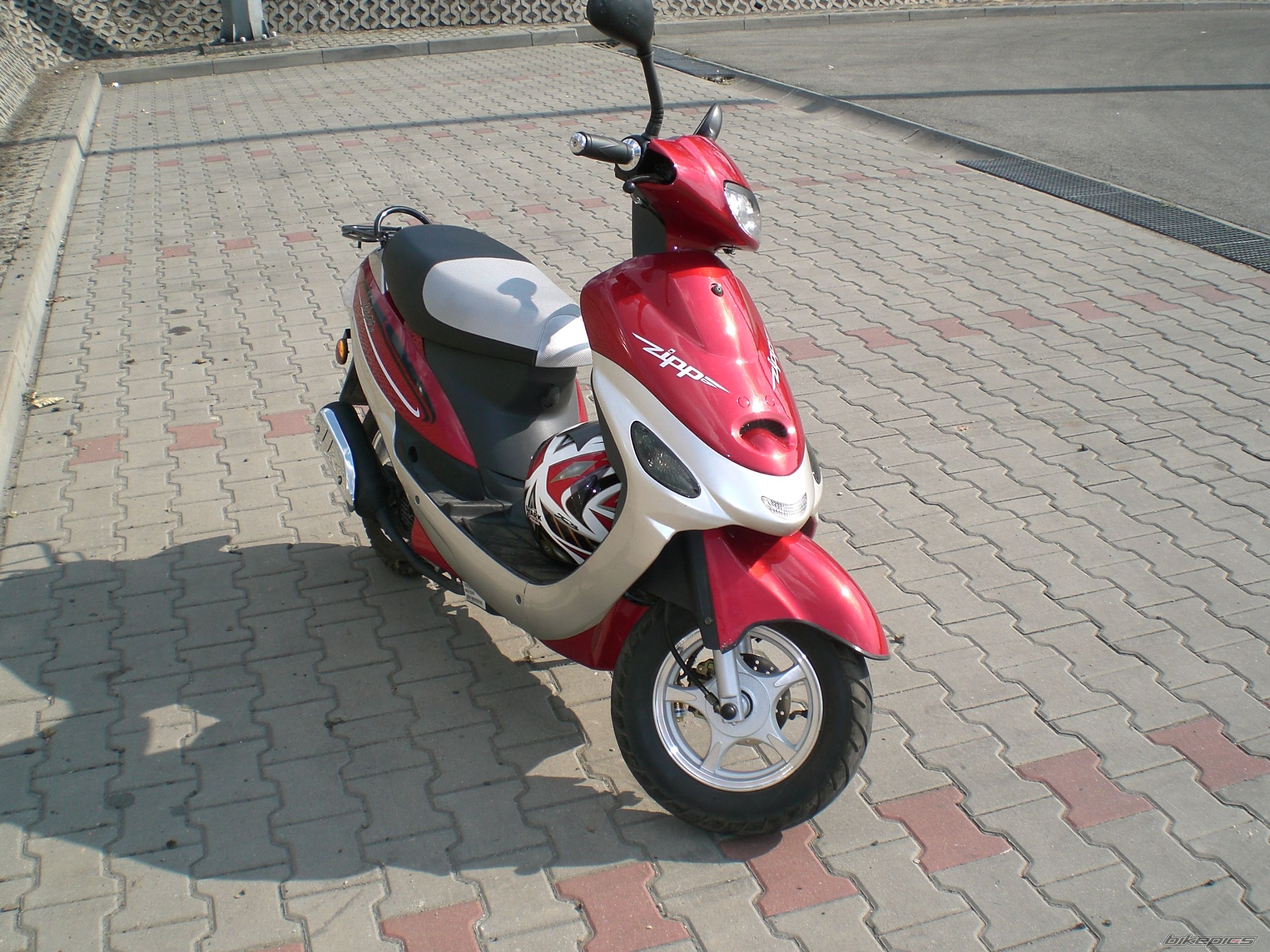 Bike Photo 642936