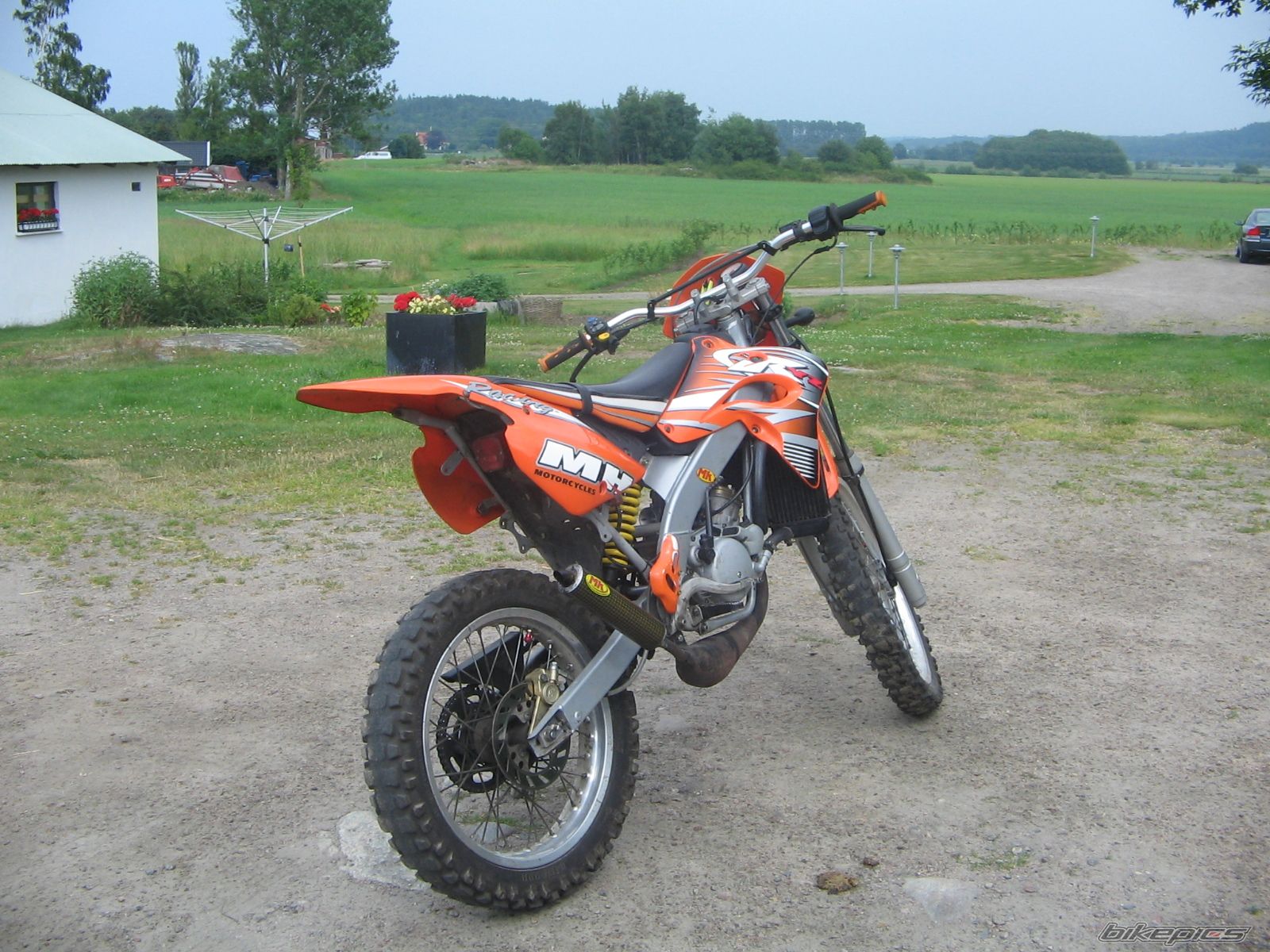 Photo 643018