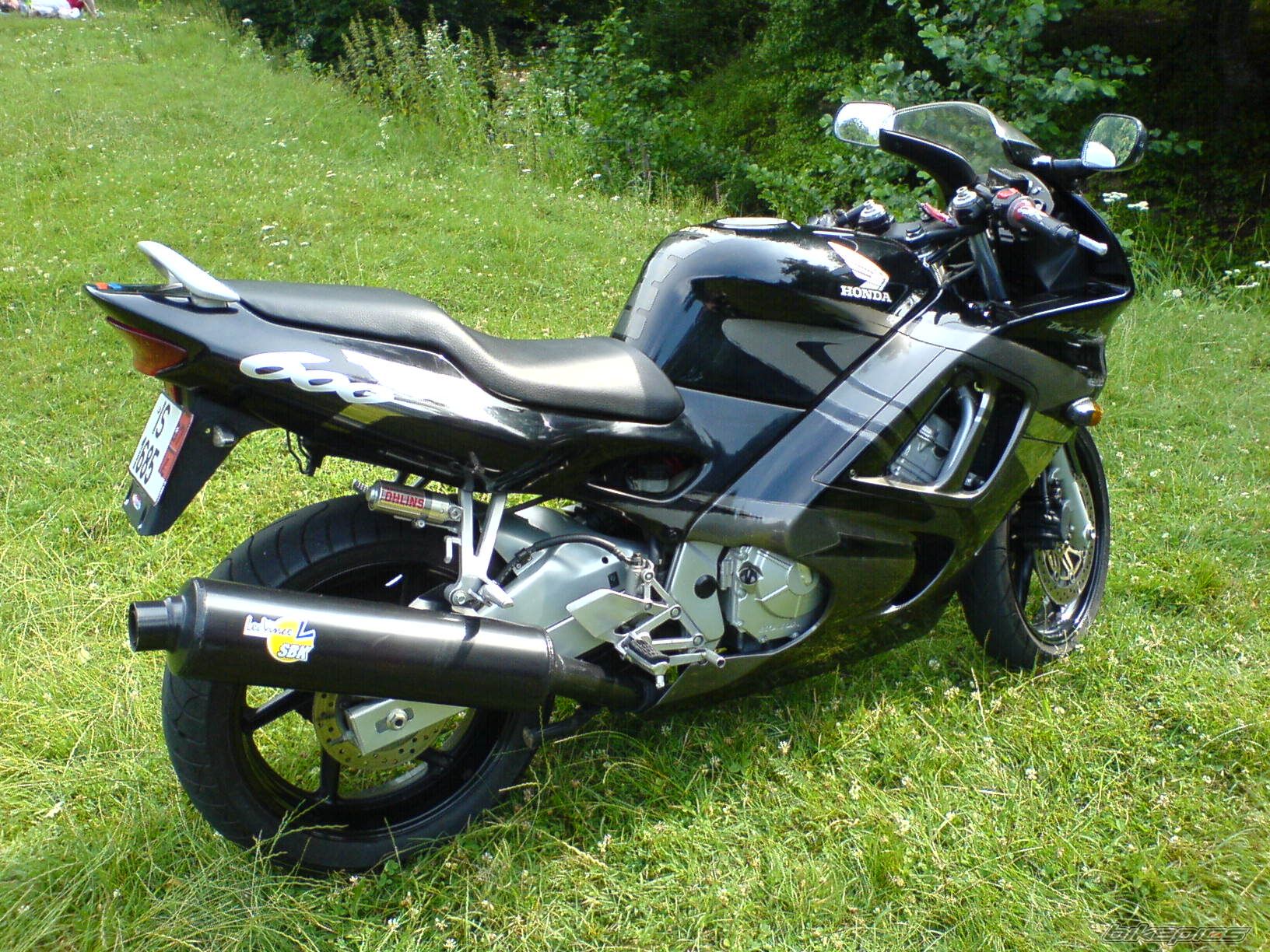 Photo 645653
