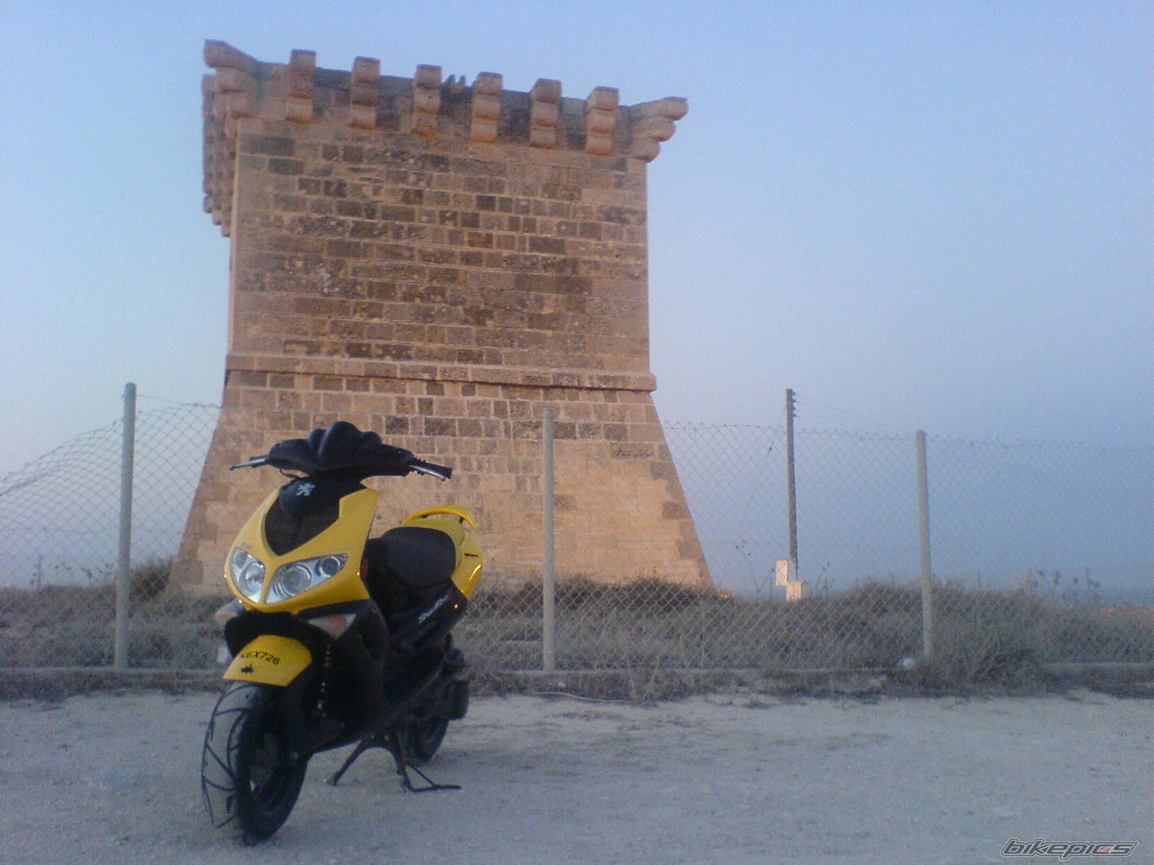 Photo 645795