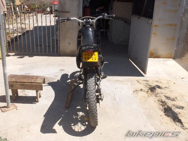 Photo 645842