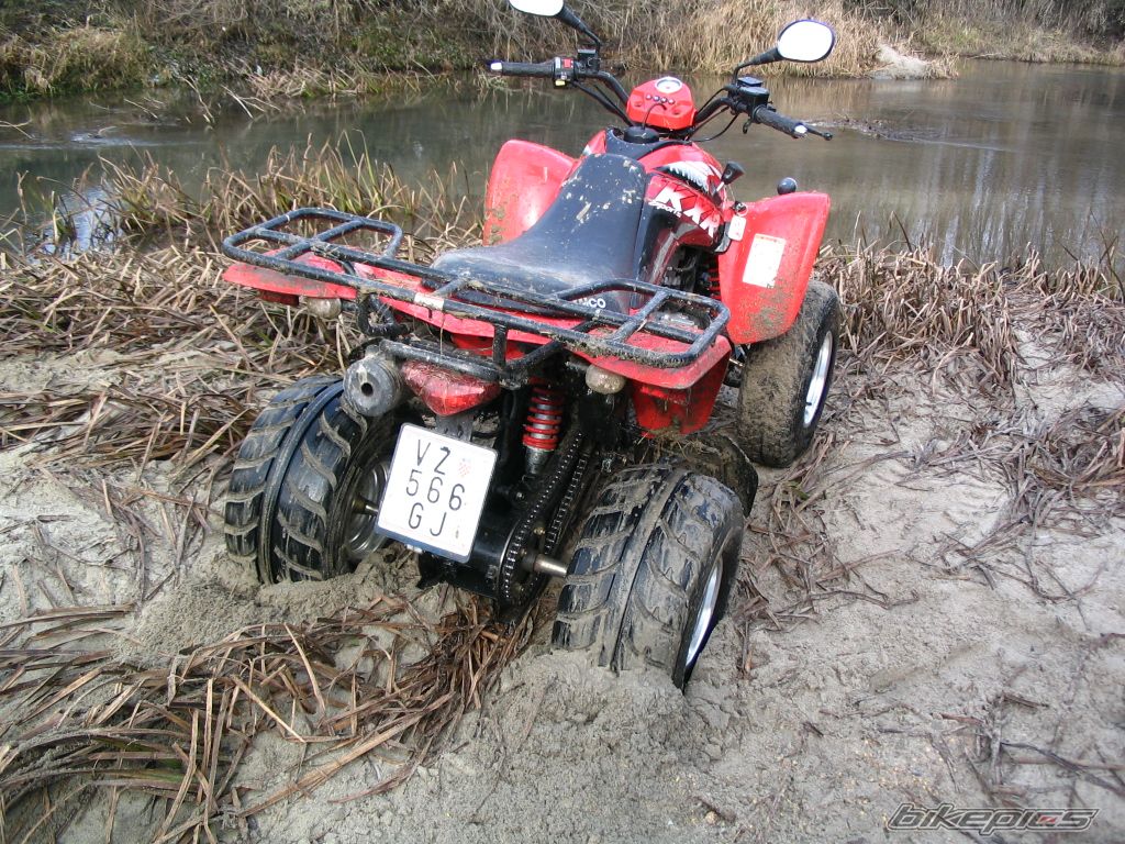 Photo 645933