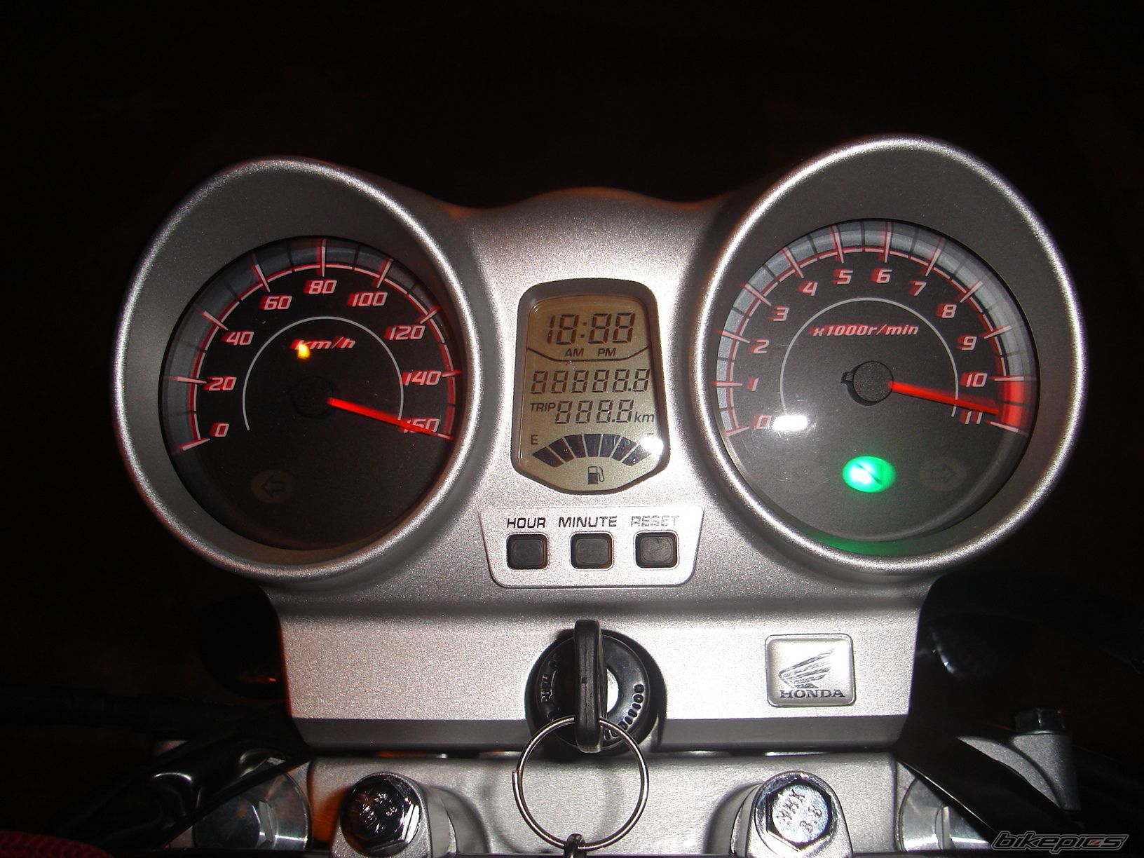 Photo 646228