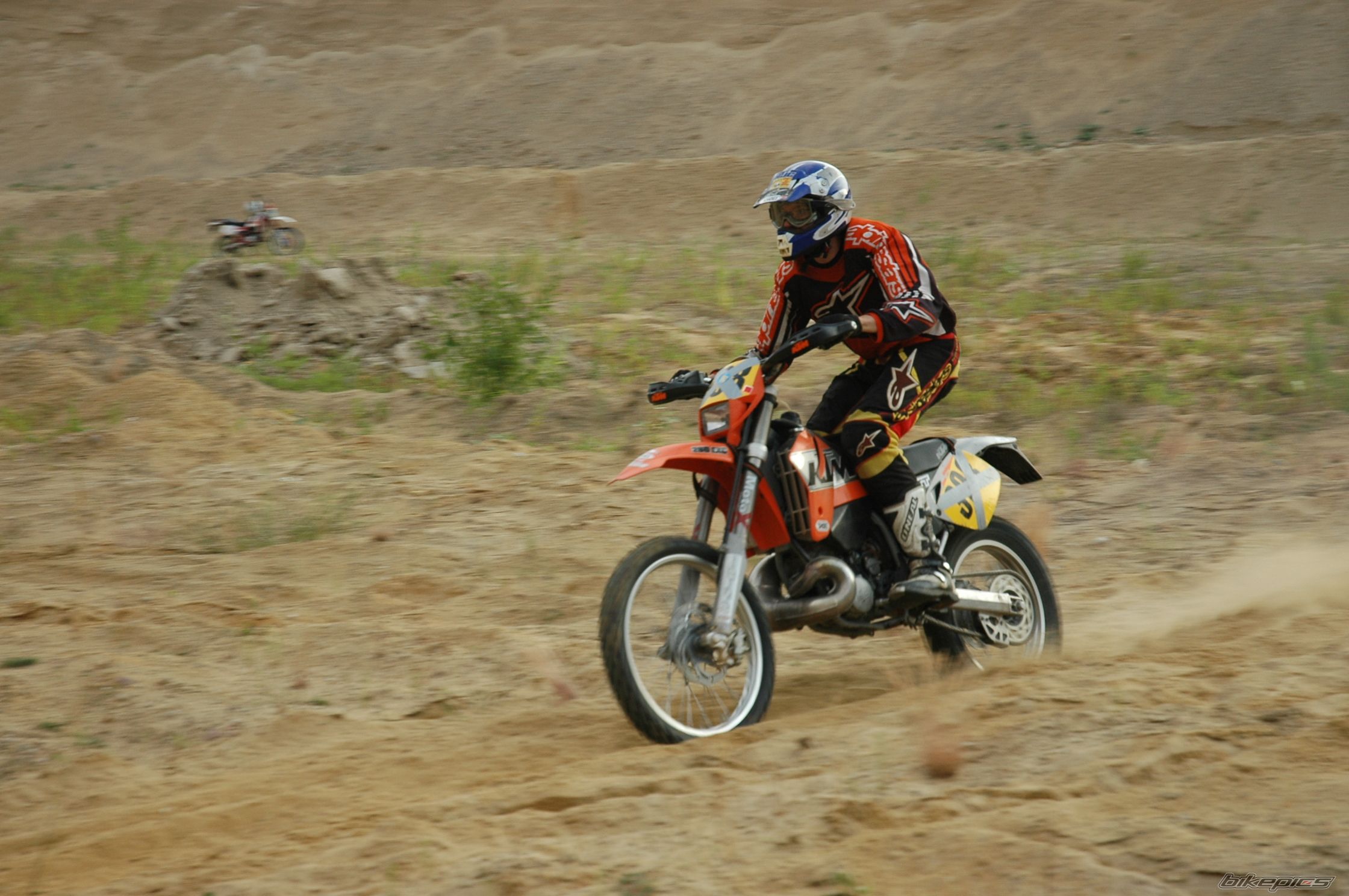 Photo 647656