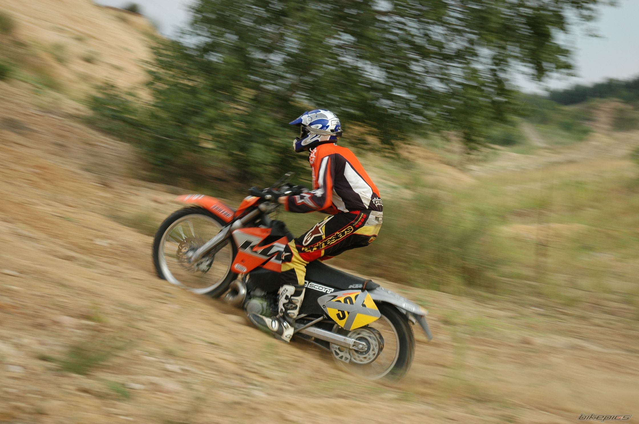 Photo 647658