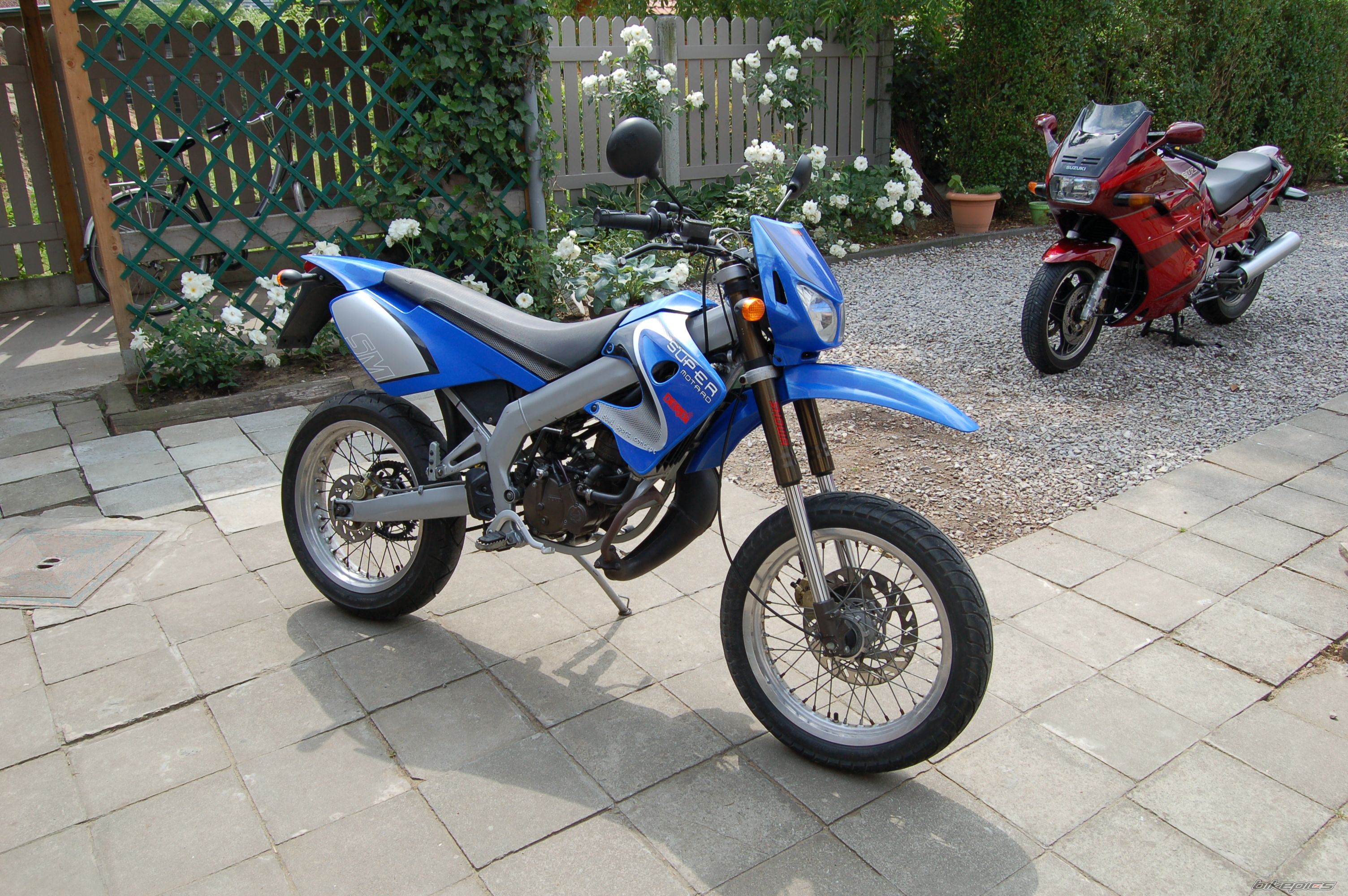 Photo 647675
