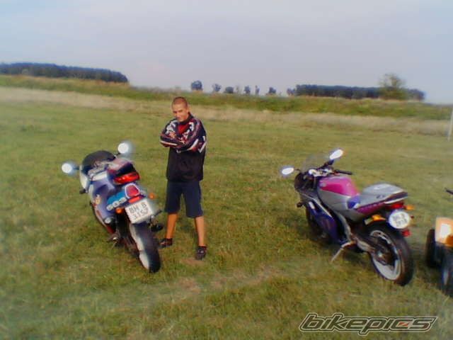 Photo 651492