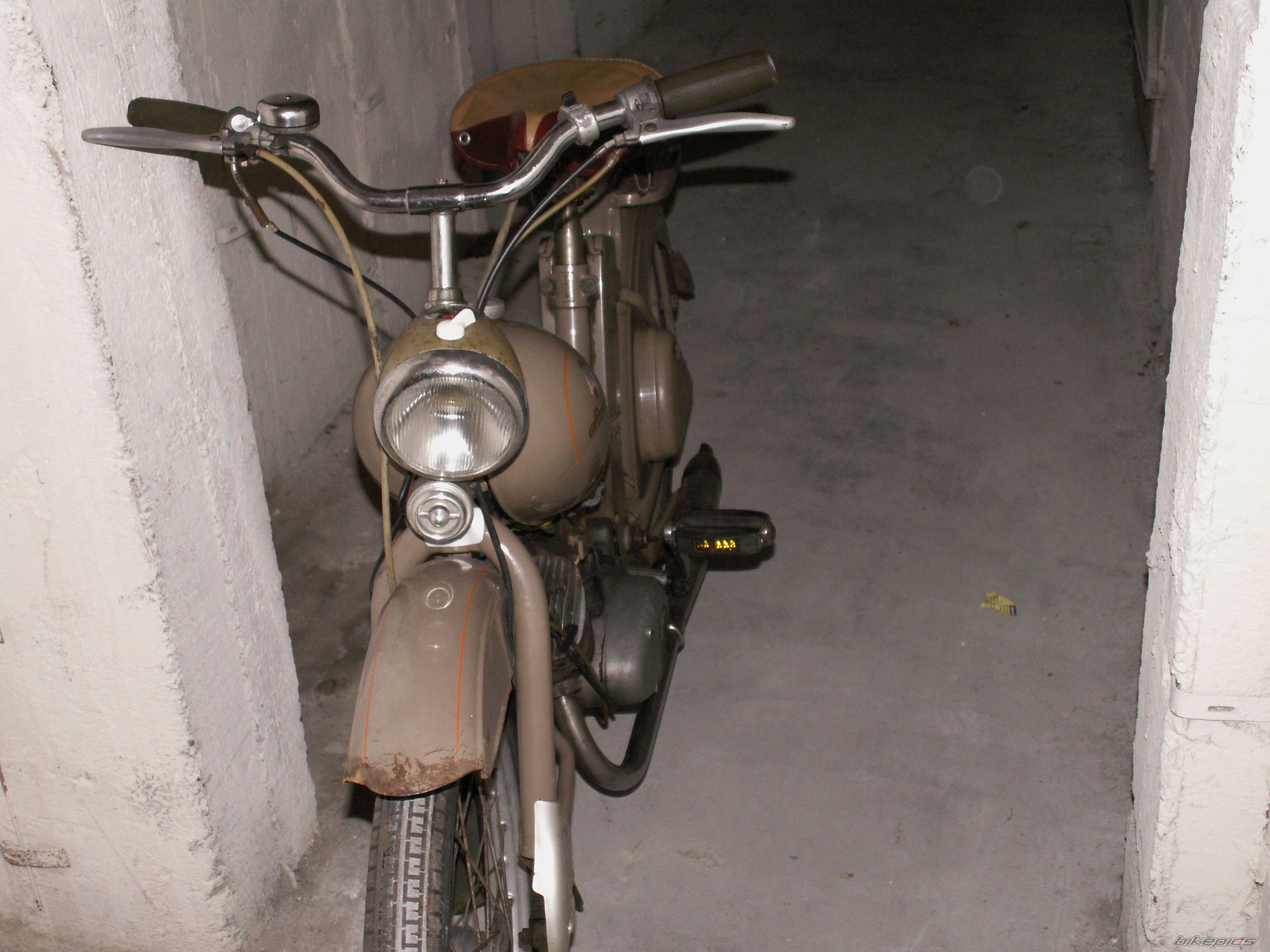 Photo 652884