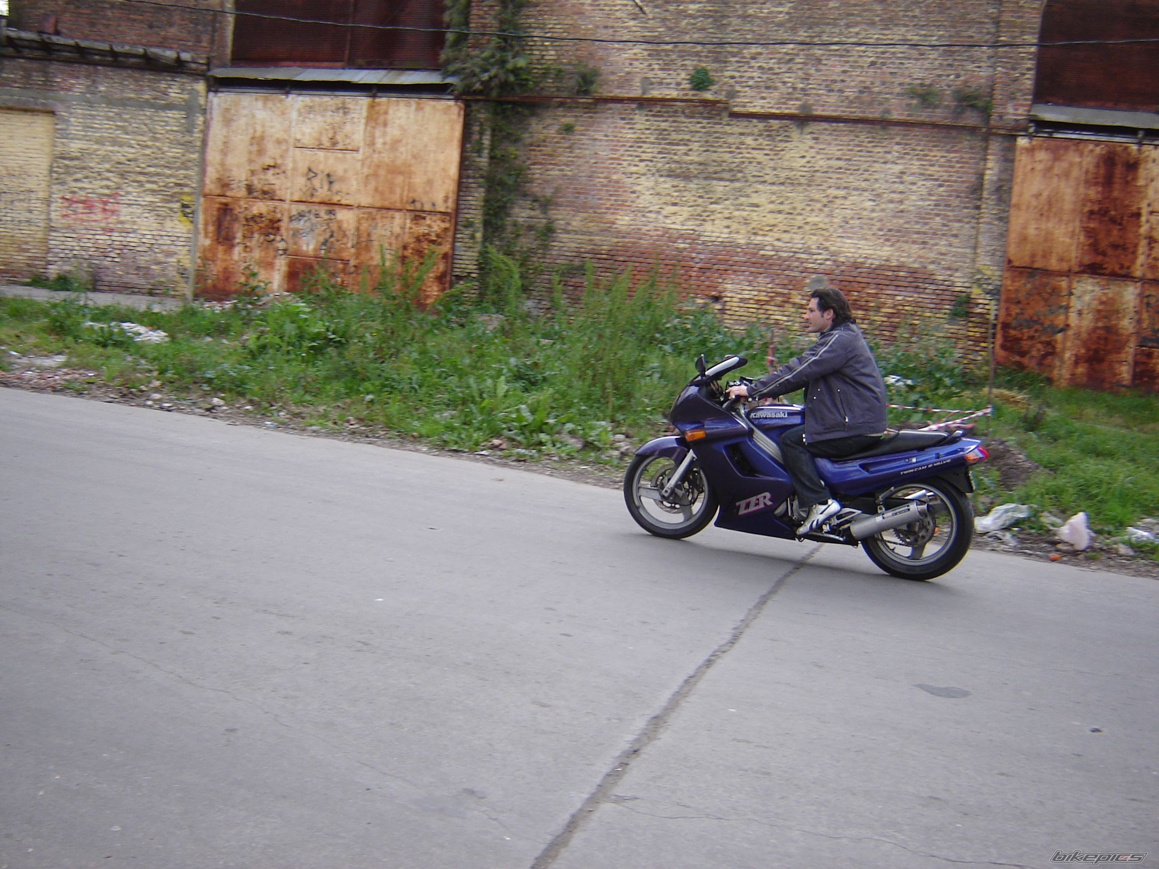 Photo 652985