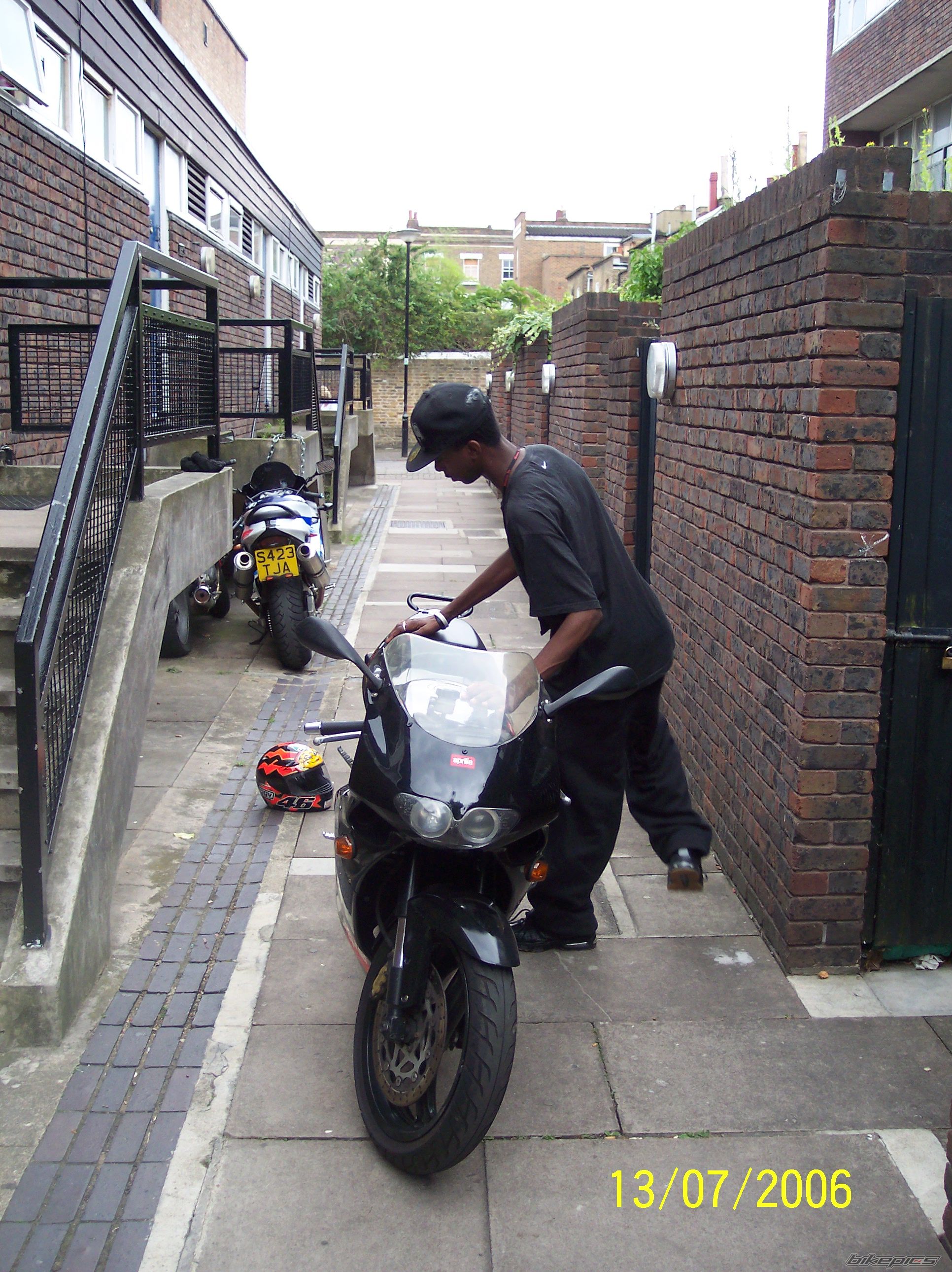 Photo 653425