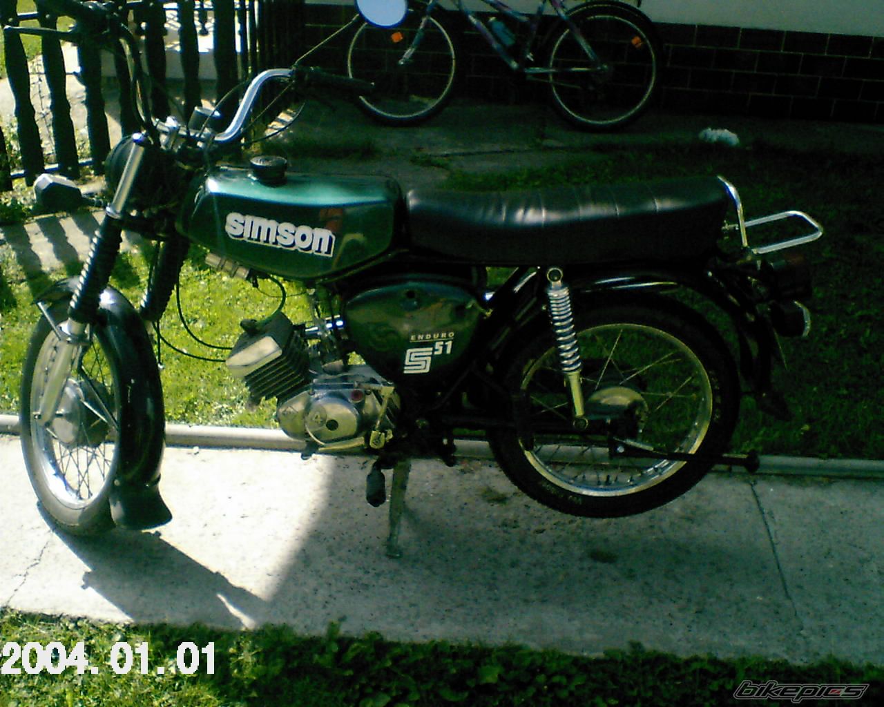Photo 653842