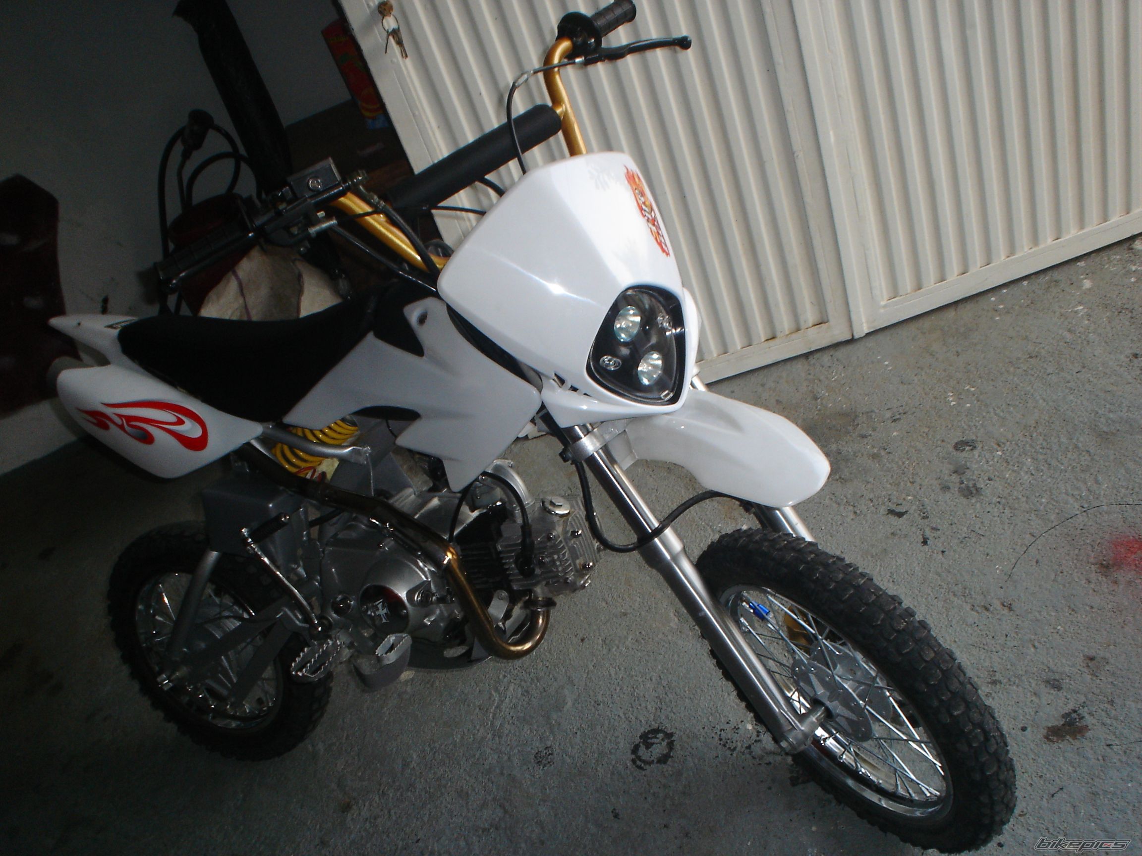 Photo 653938