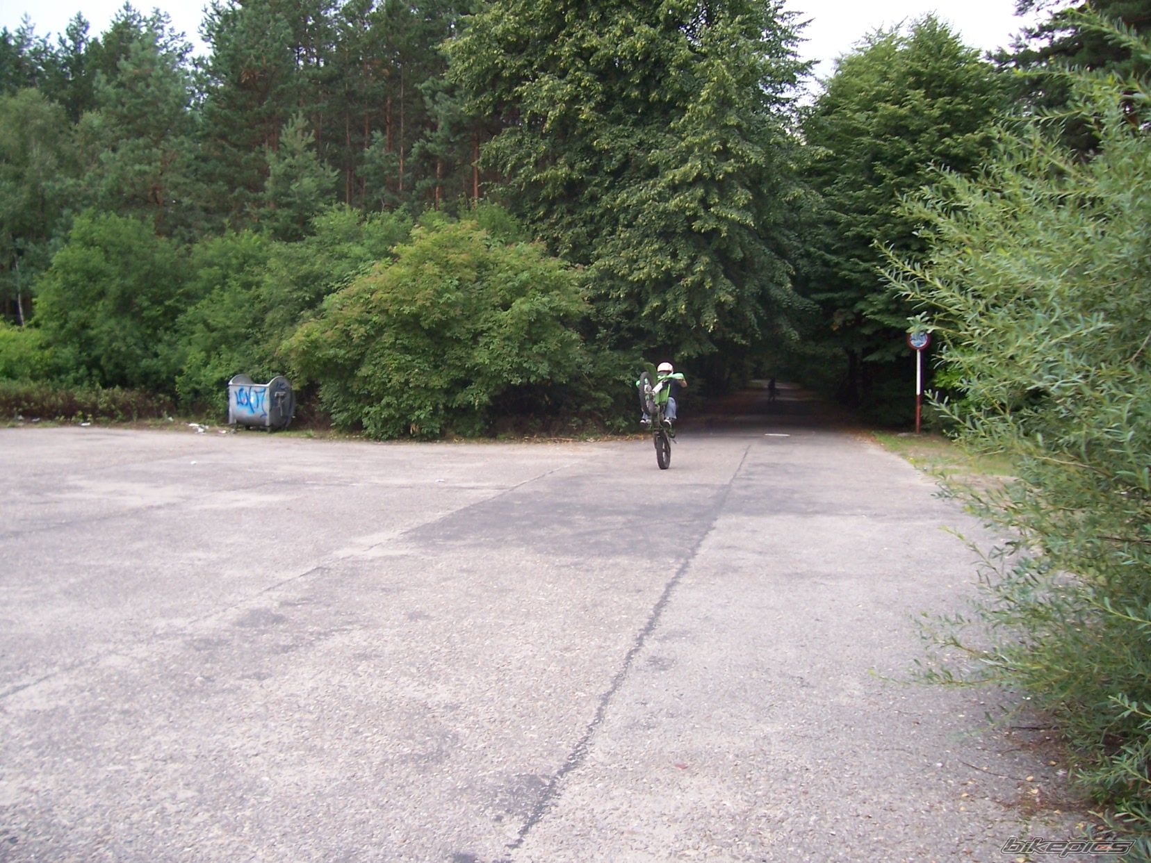 Photo 654408