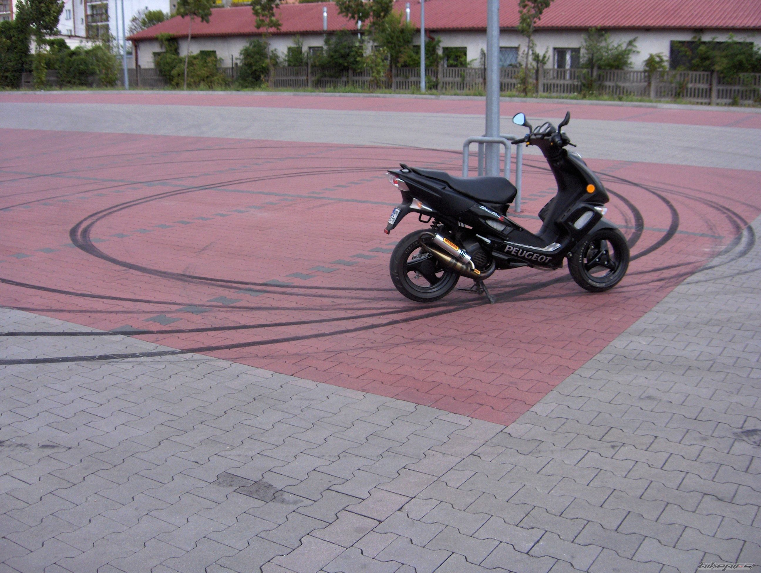 Photo 654481