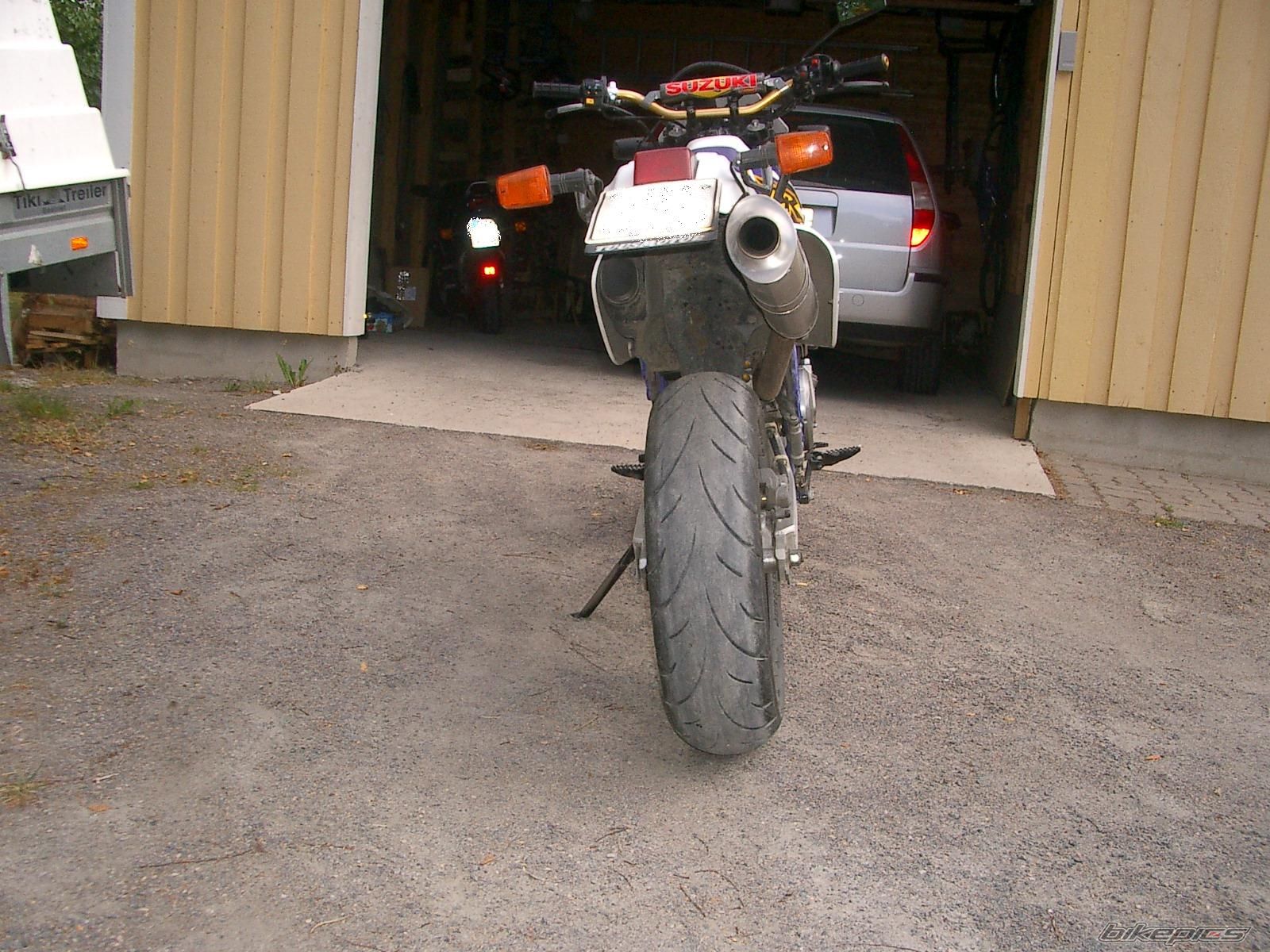 Photo 655845