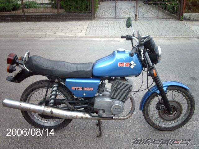 Photo 655981