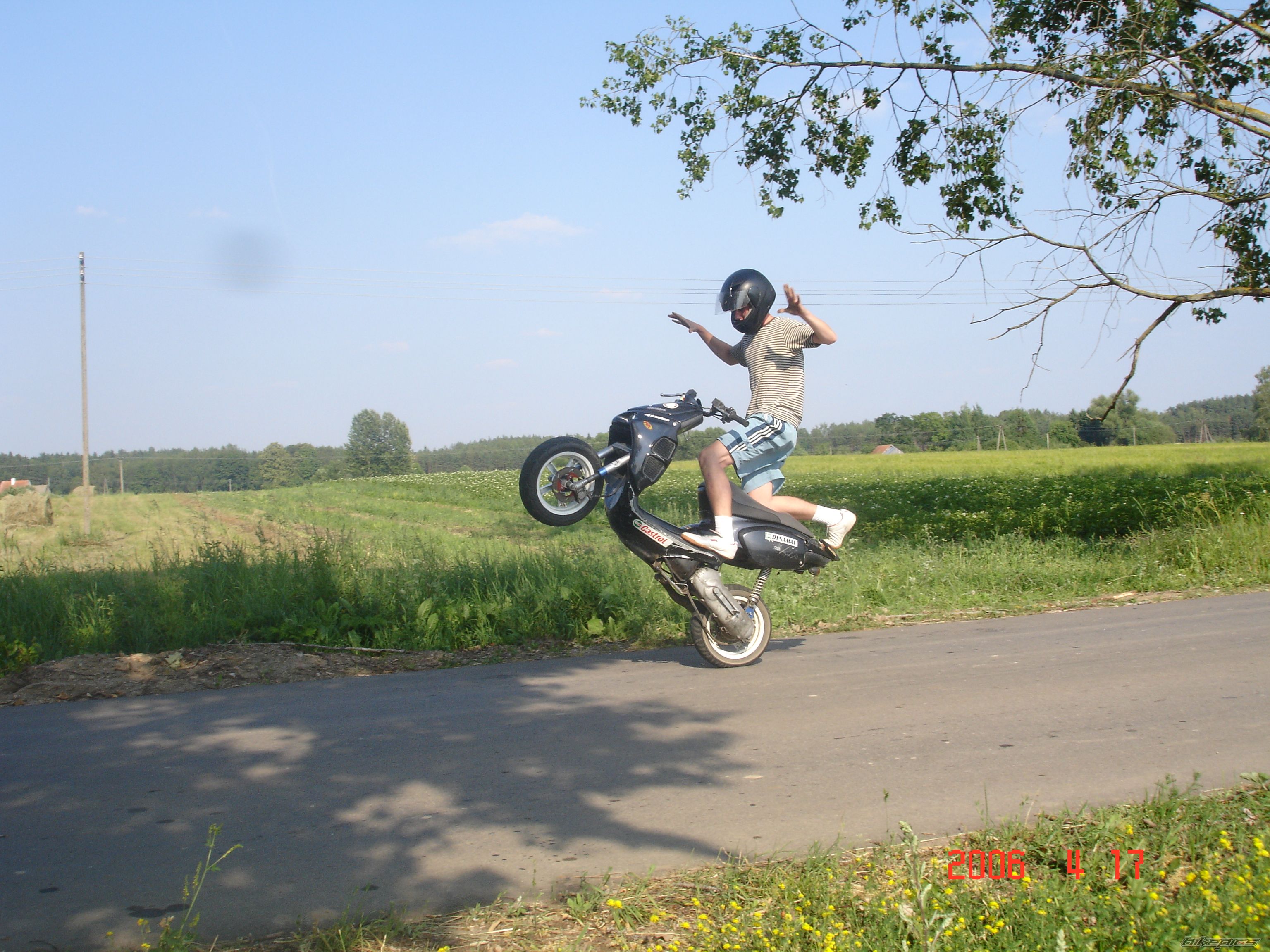 Photo 657996