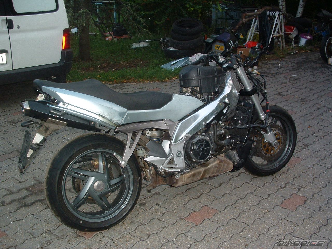 Photo 664669