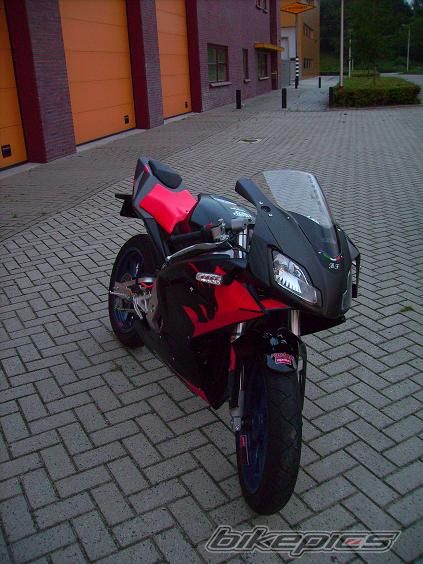 Photo 665023
