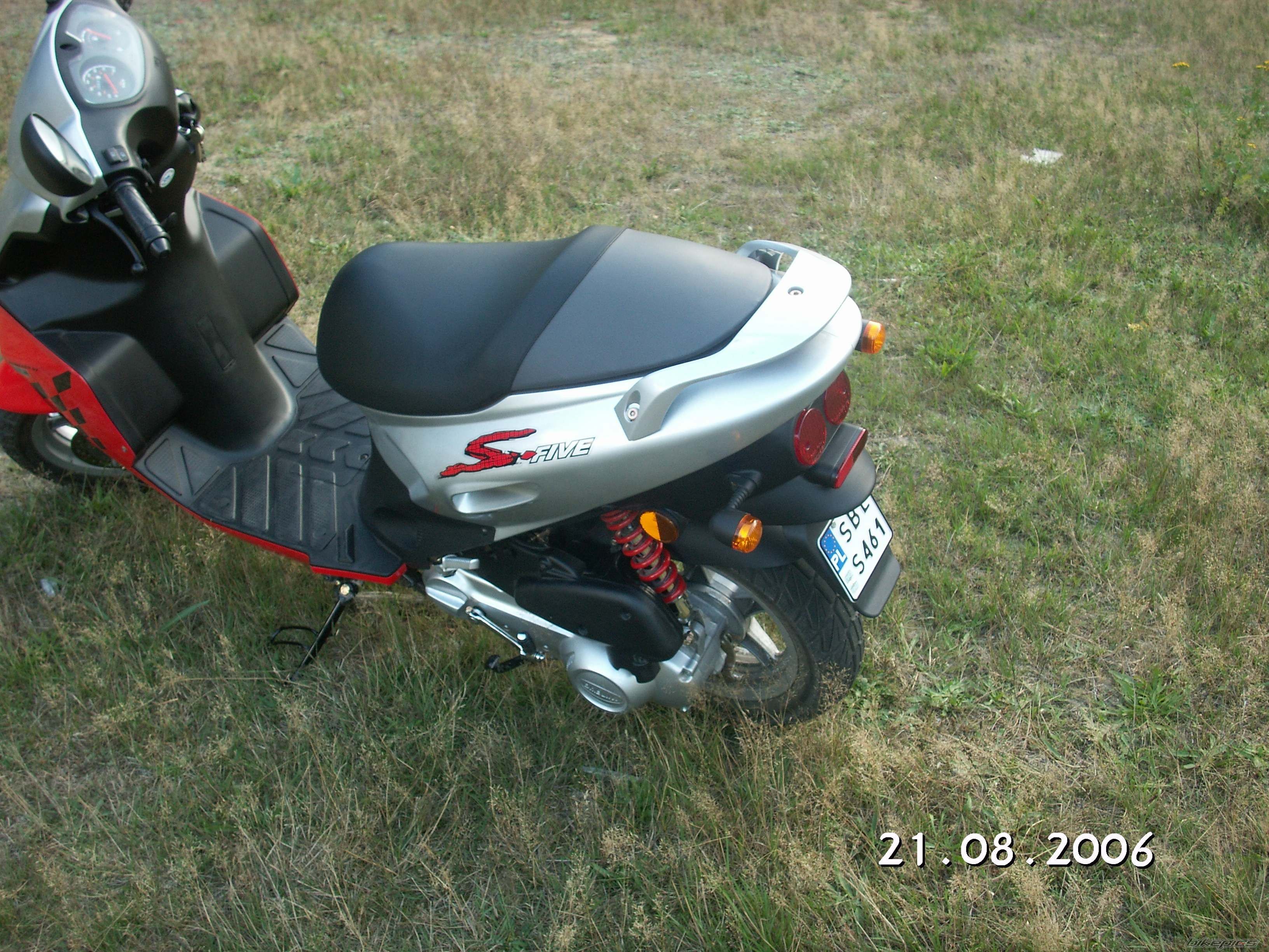 Photo 665389