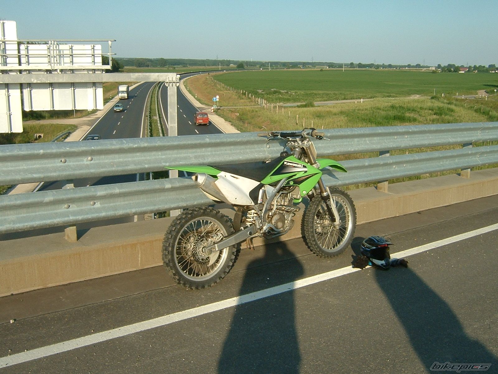 Photo 665415