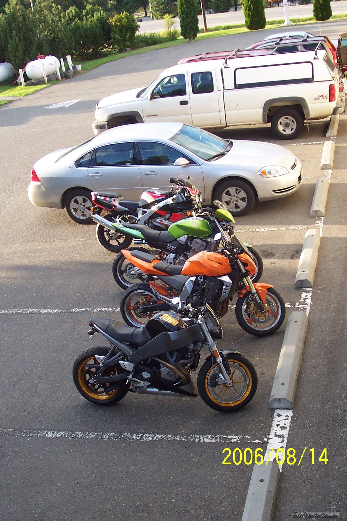 Photo 665554