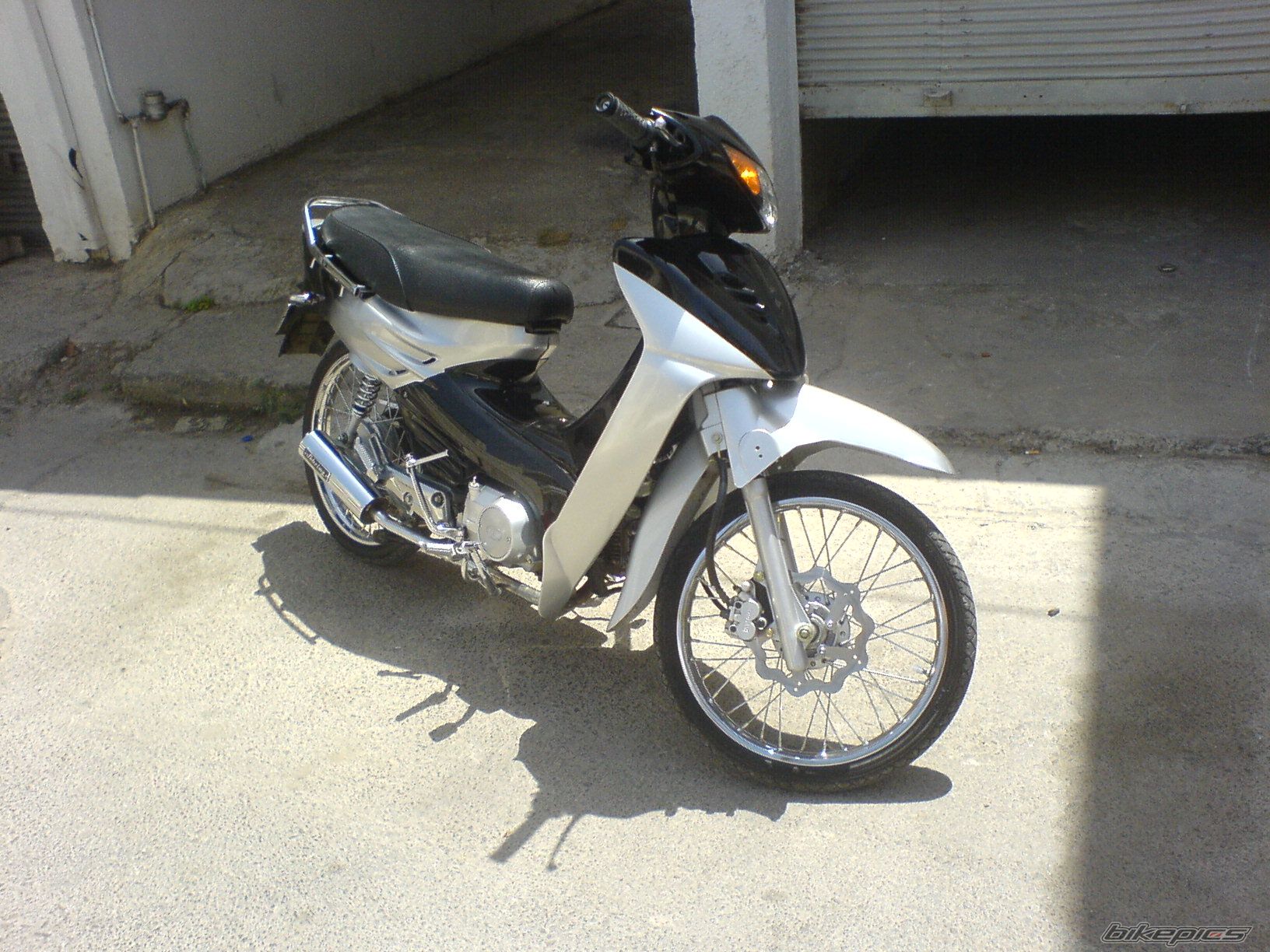 Photo 665724